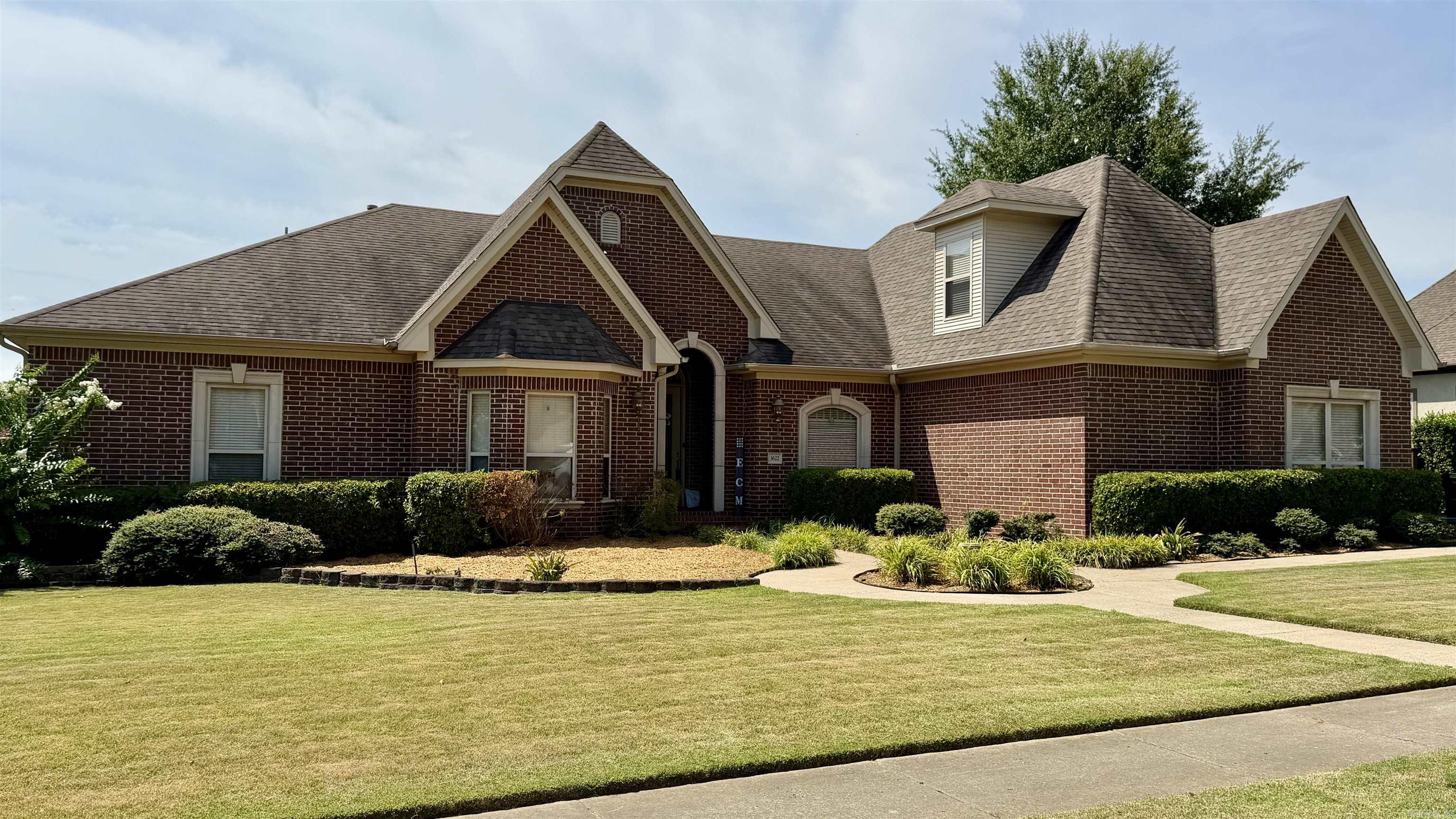 3622 Independence Drive Property Photo 1