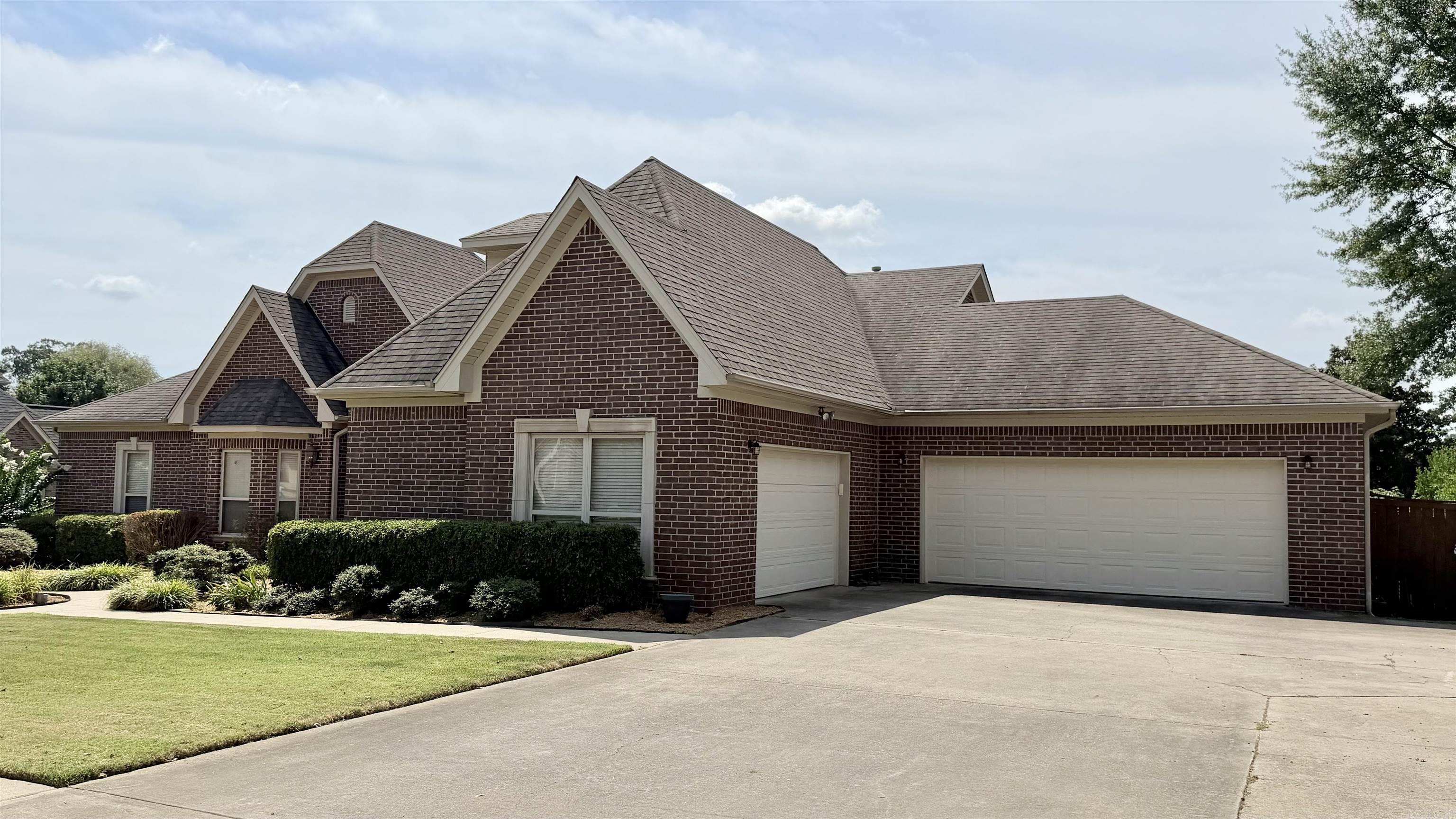3622 Independence Drive Property Photo 3