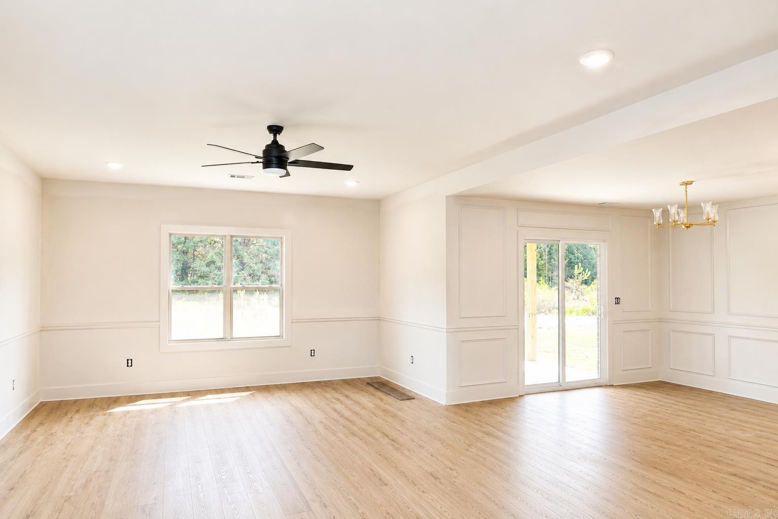 5416 Lotus St. Property Photo 2