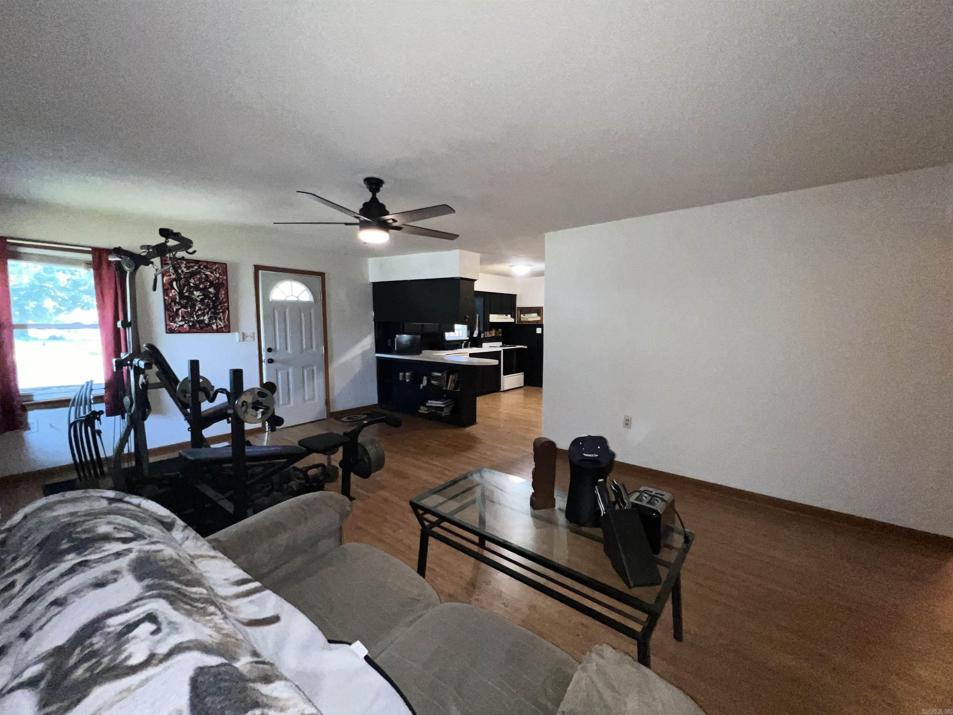 260 N Monroe Avenue Property Photo 11