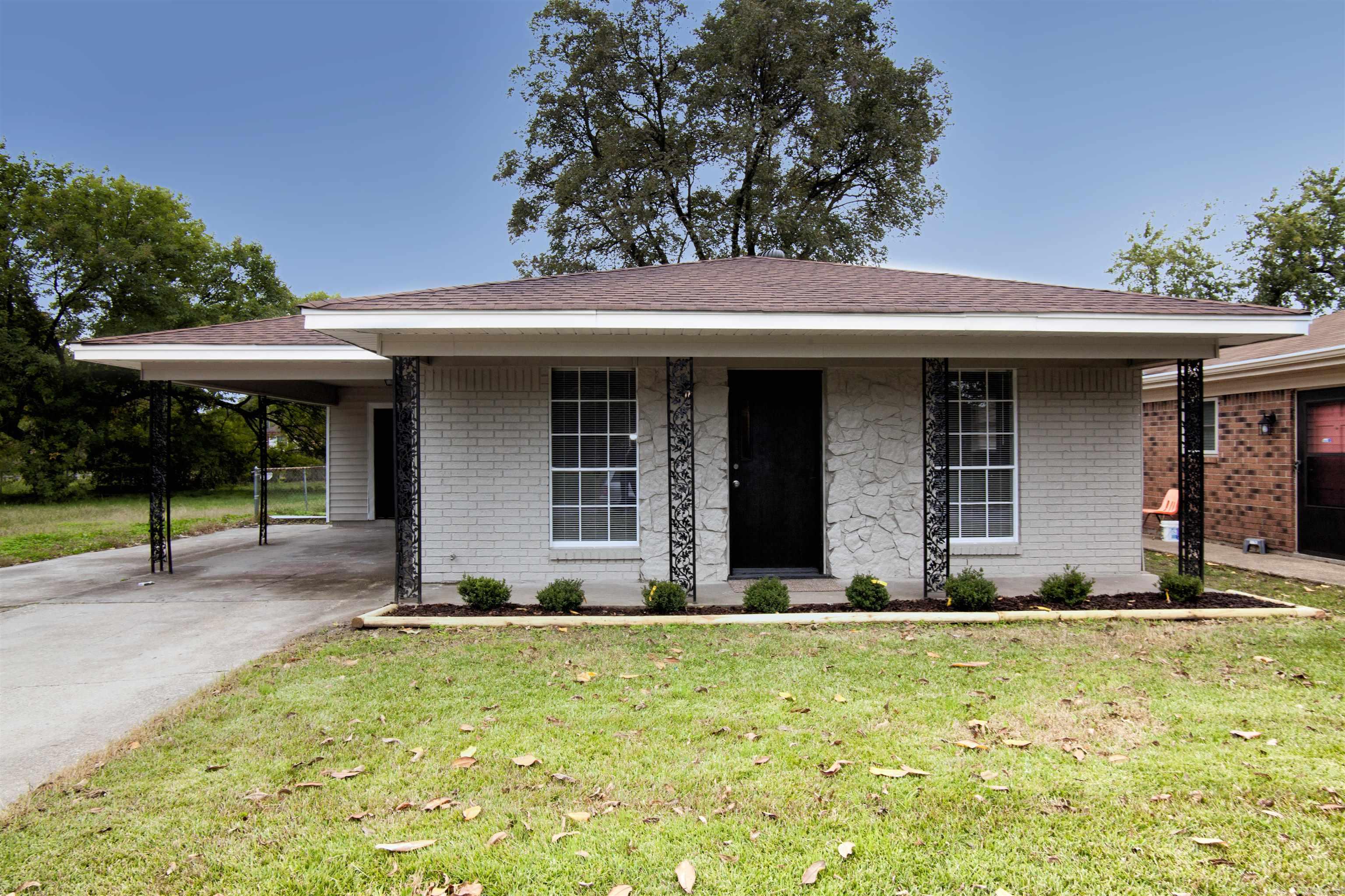 4612 Puckett Street Property Photo 1