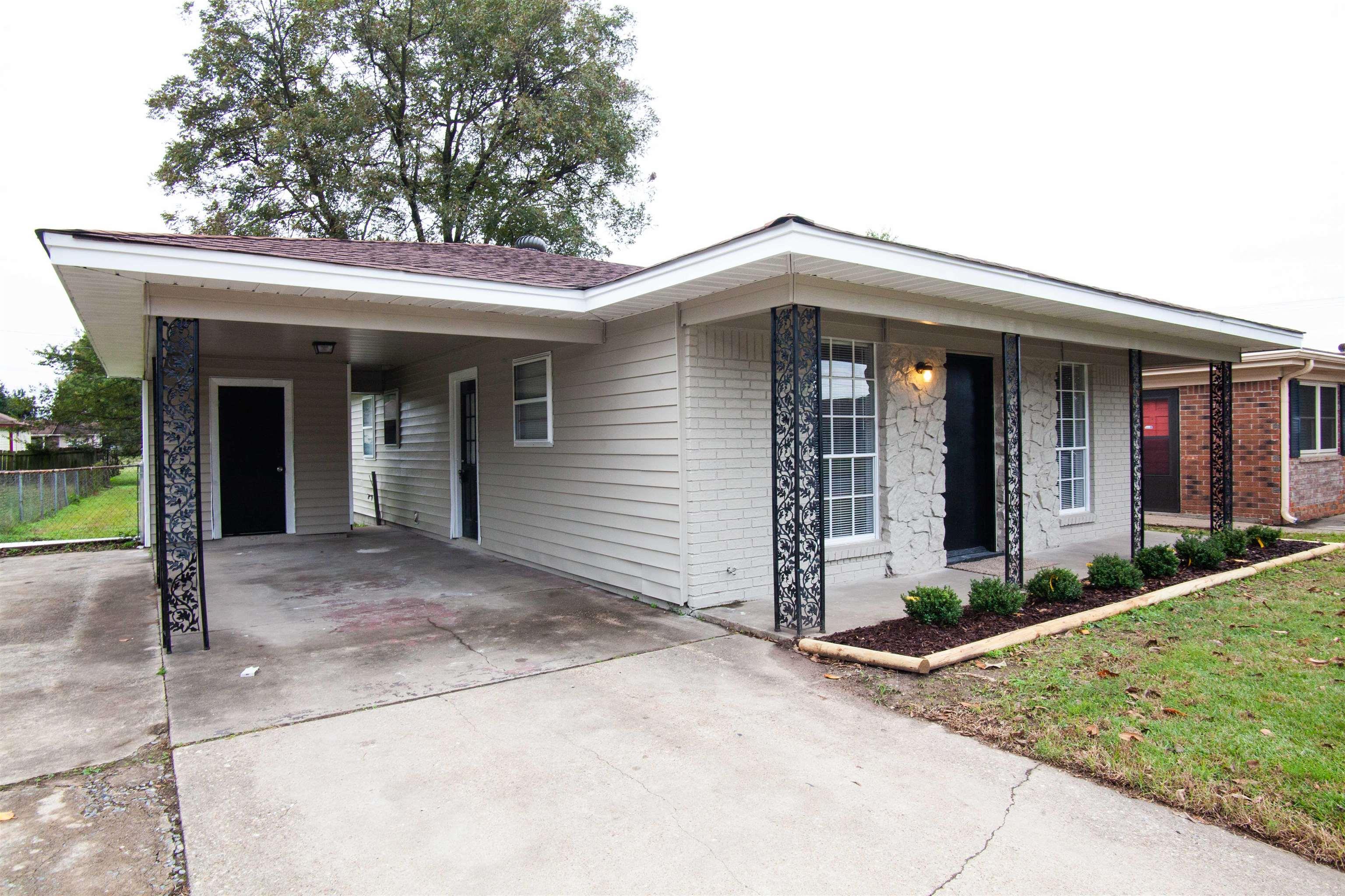 4612 Puckett Street Property Photo 2