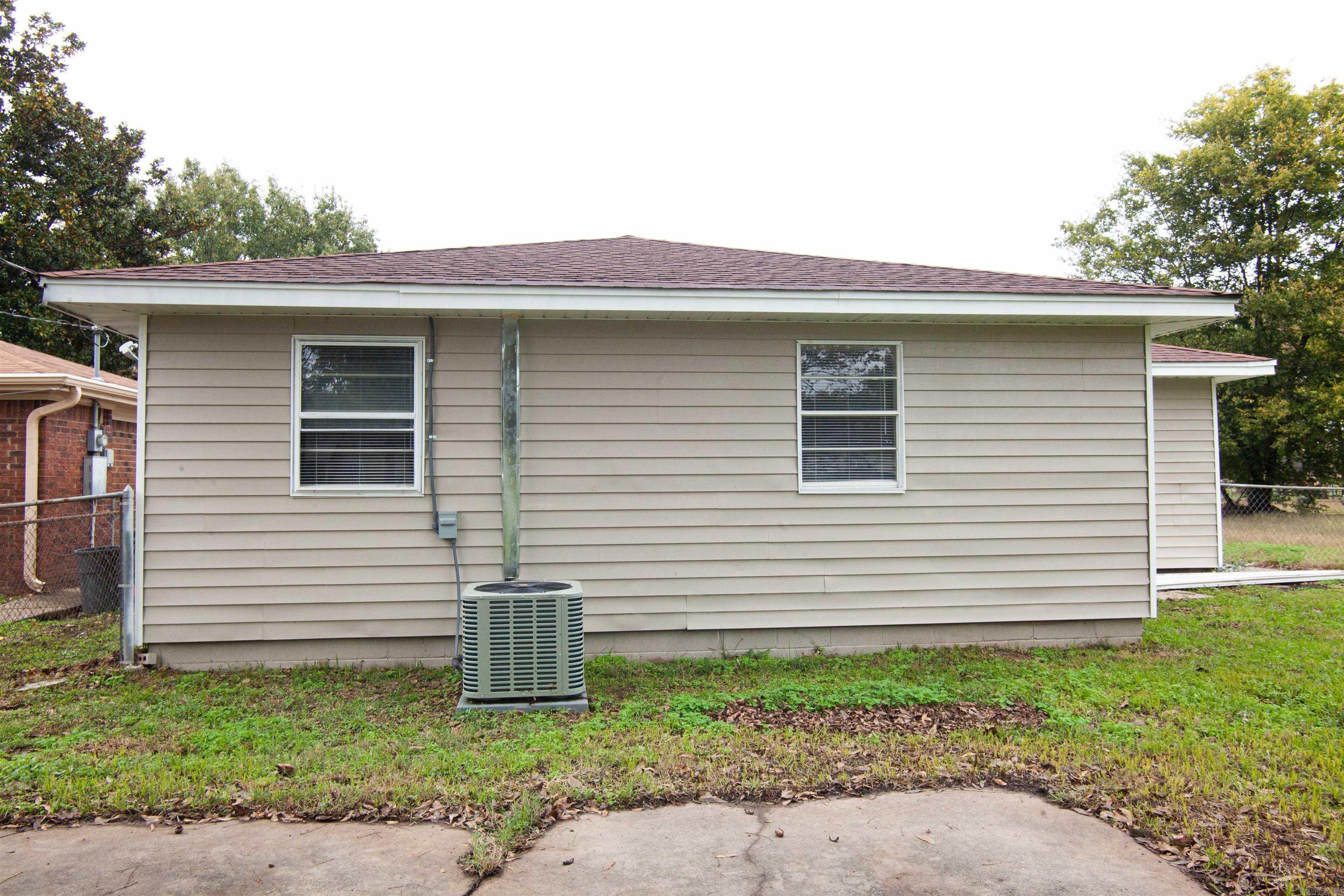 4612 Puckett Street Property Photo 12