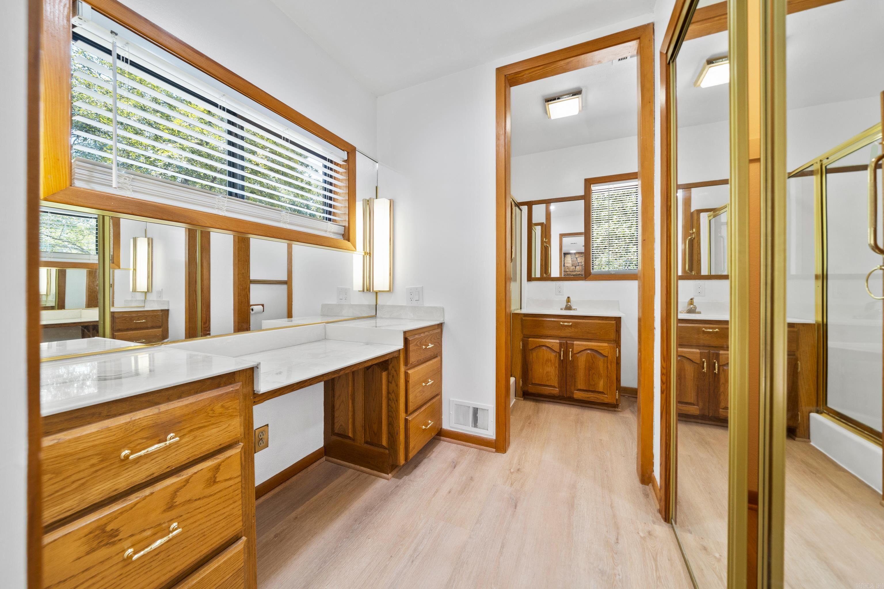 208 Southshore Drive Property Photo 24