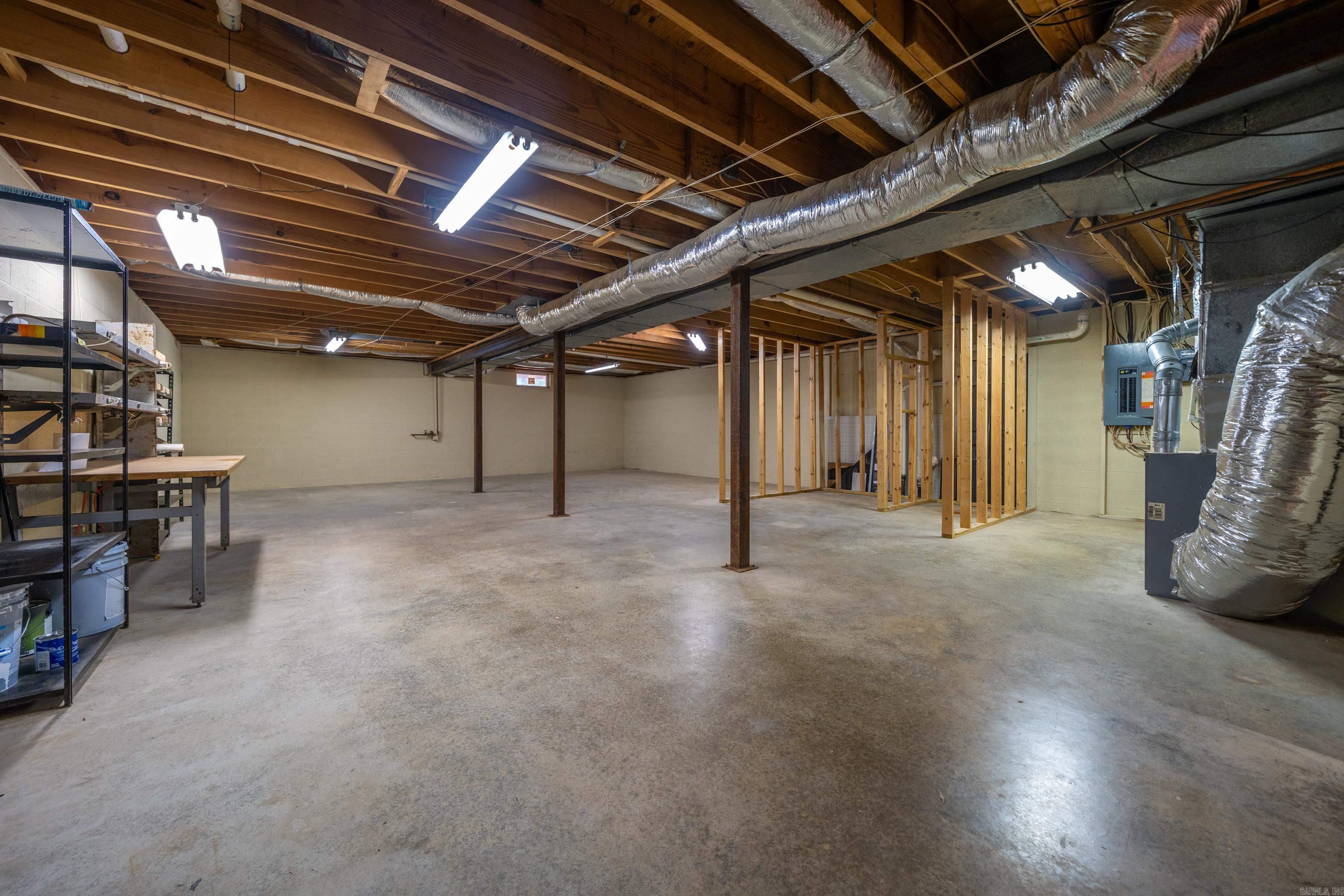 208 Southshore Drive Property Photo 36