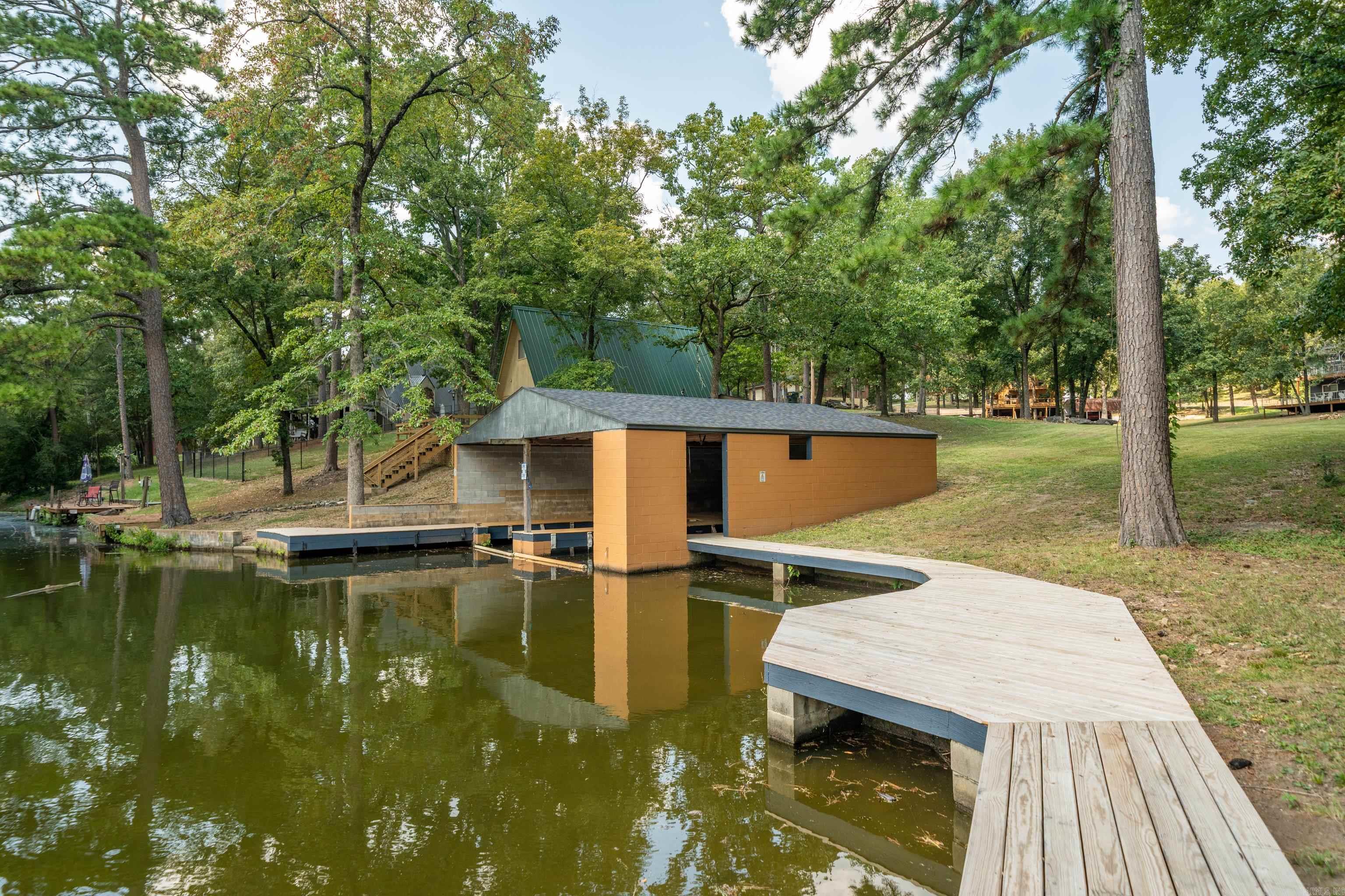 208 Southshore Drive Property Photo 45