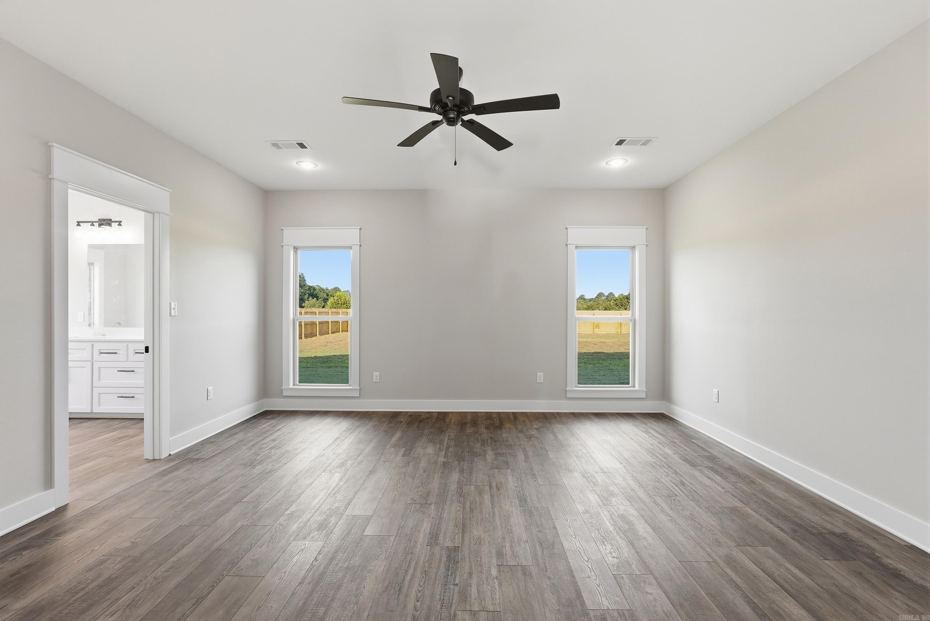 26 Sunny Drive Property Photo 18