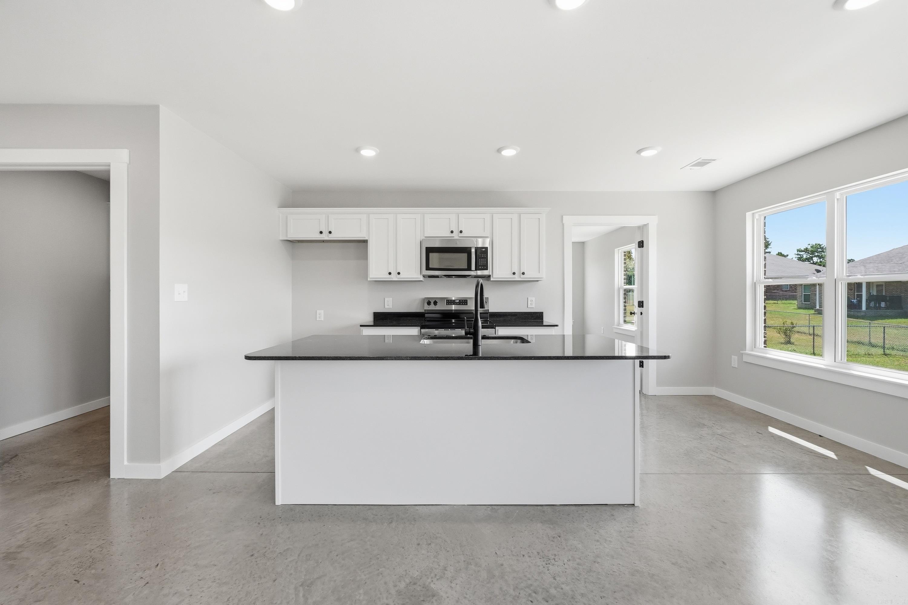 100 Barger Circle Property Photo 11