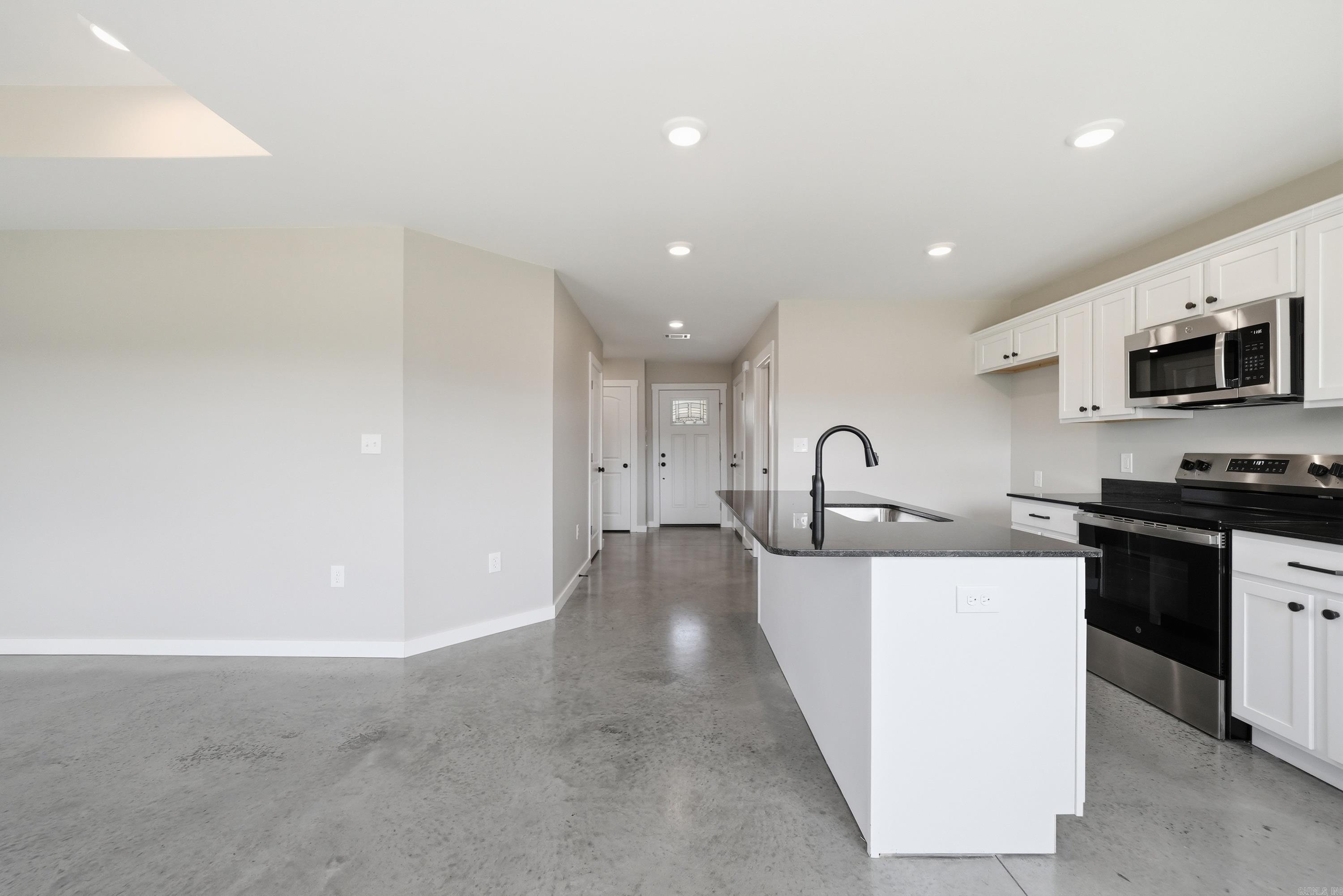 100 Barger Circle Property Photo 15