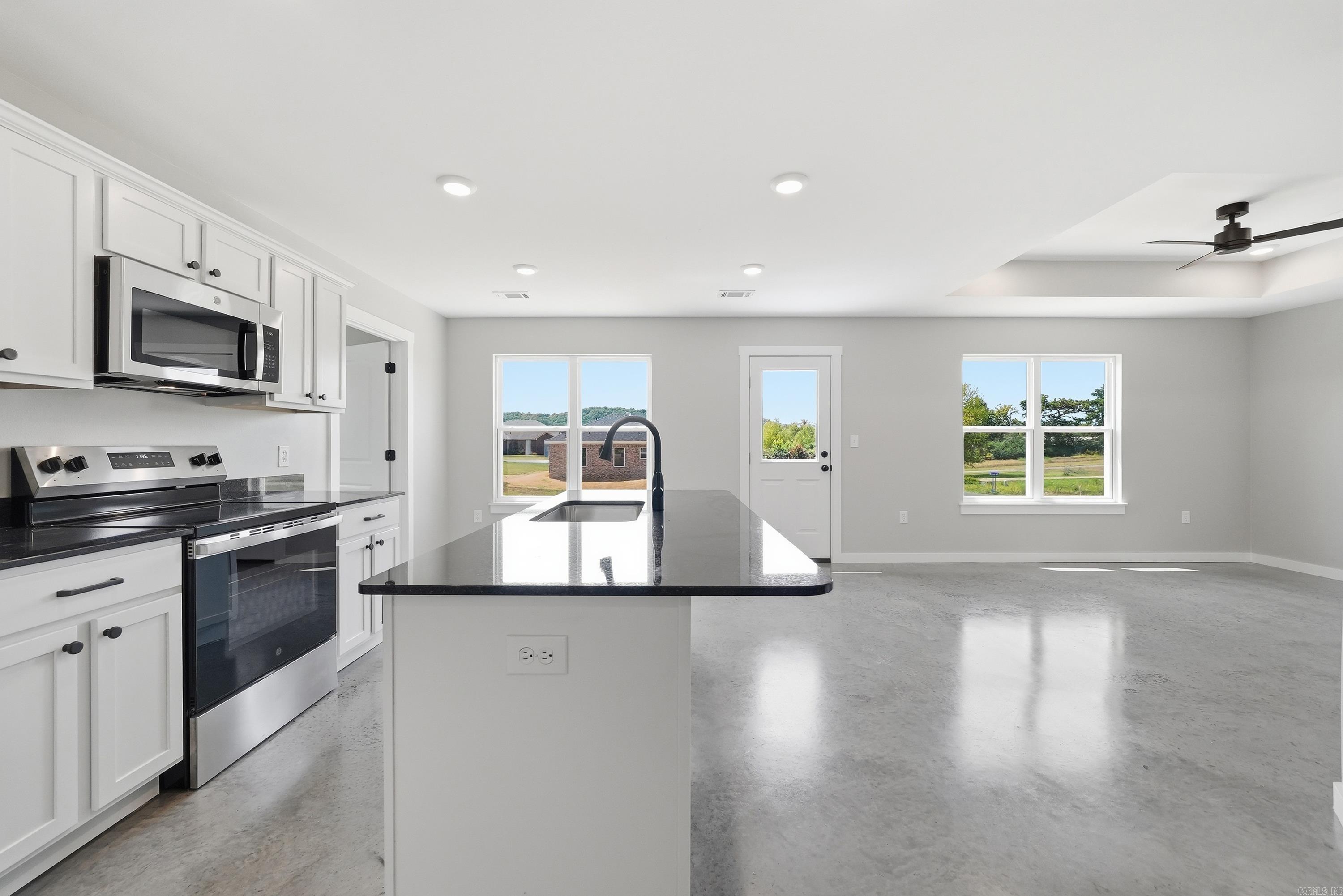 100 Barger Circle Property Photo 24