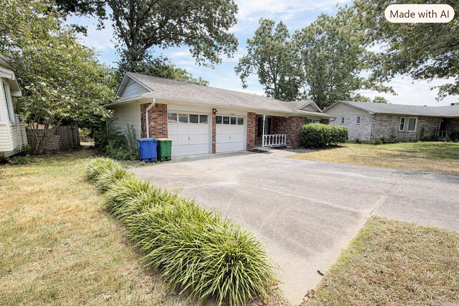 2705 Ozark Drive Property Photo 4