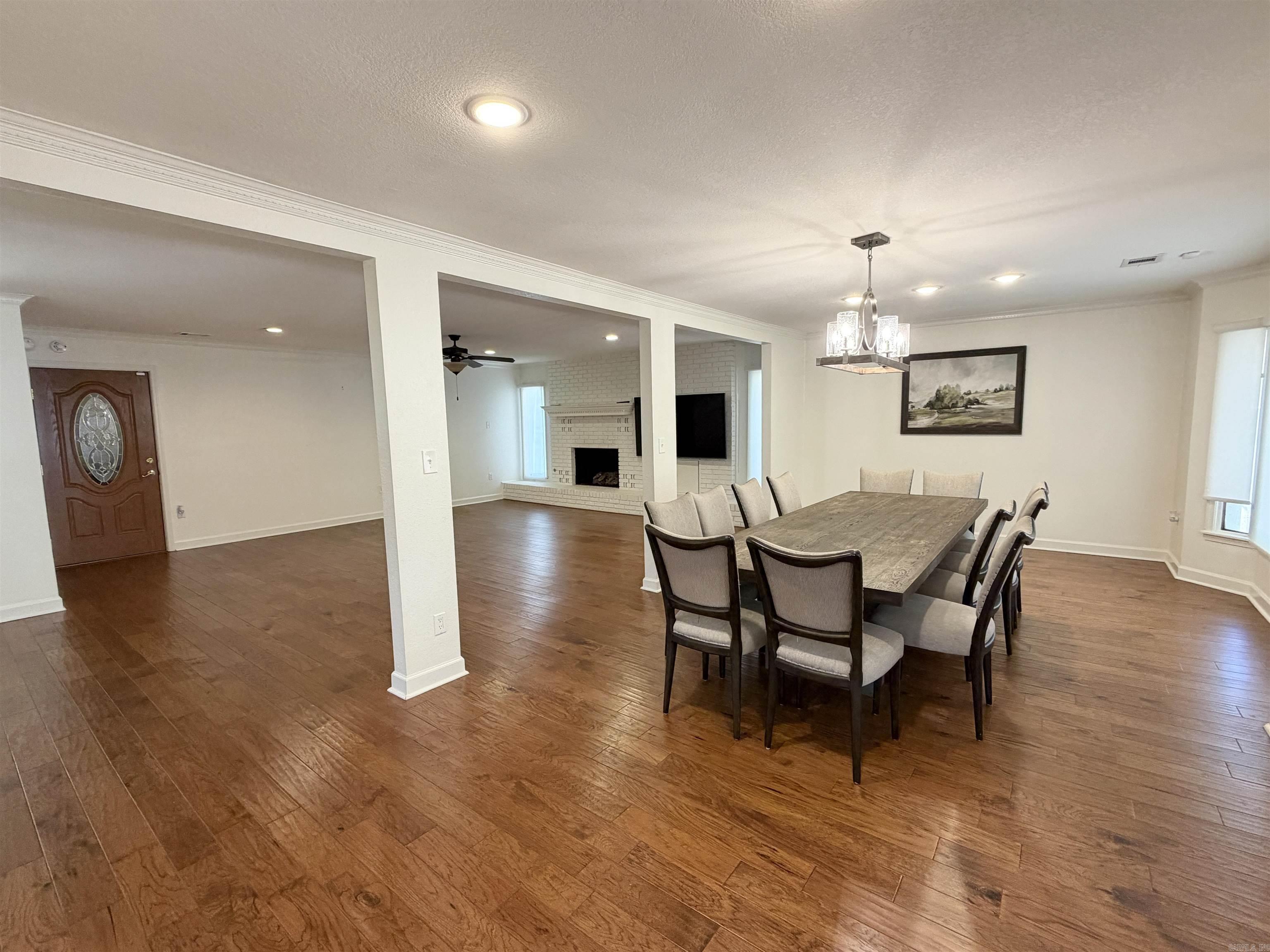 1408 Hillcrest Property Photo 7