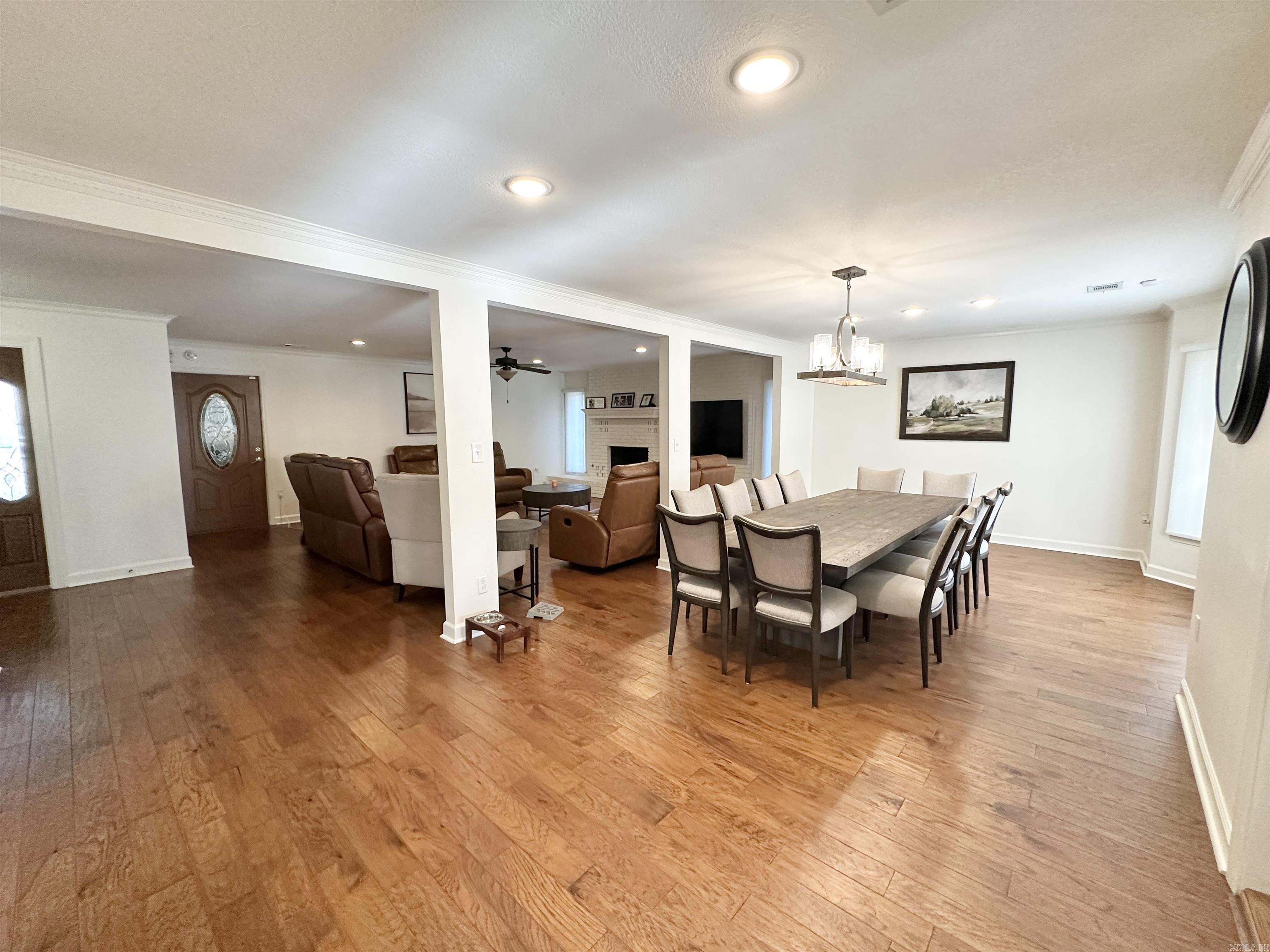 1408 Hillcrest Property Photo 10