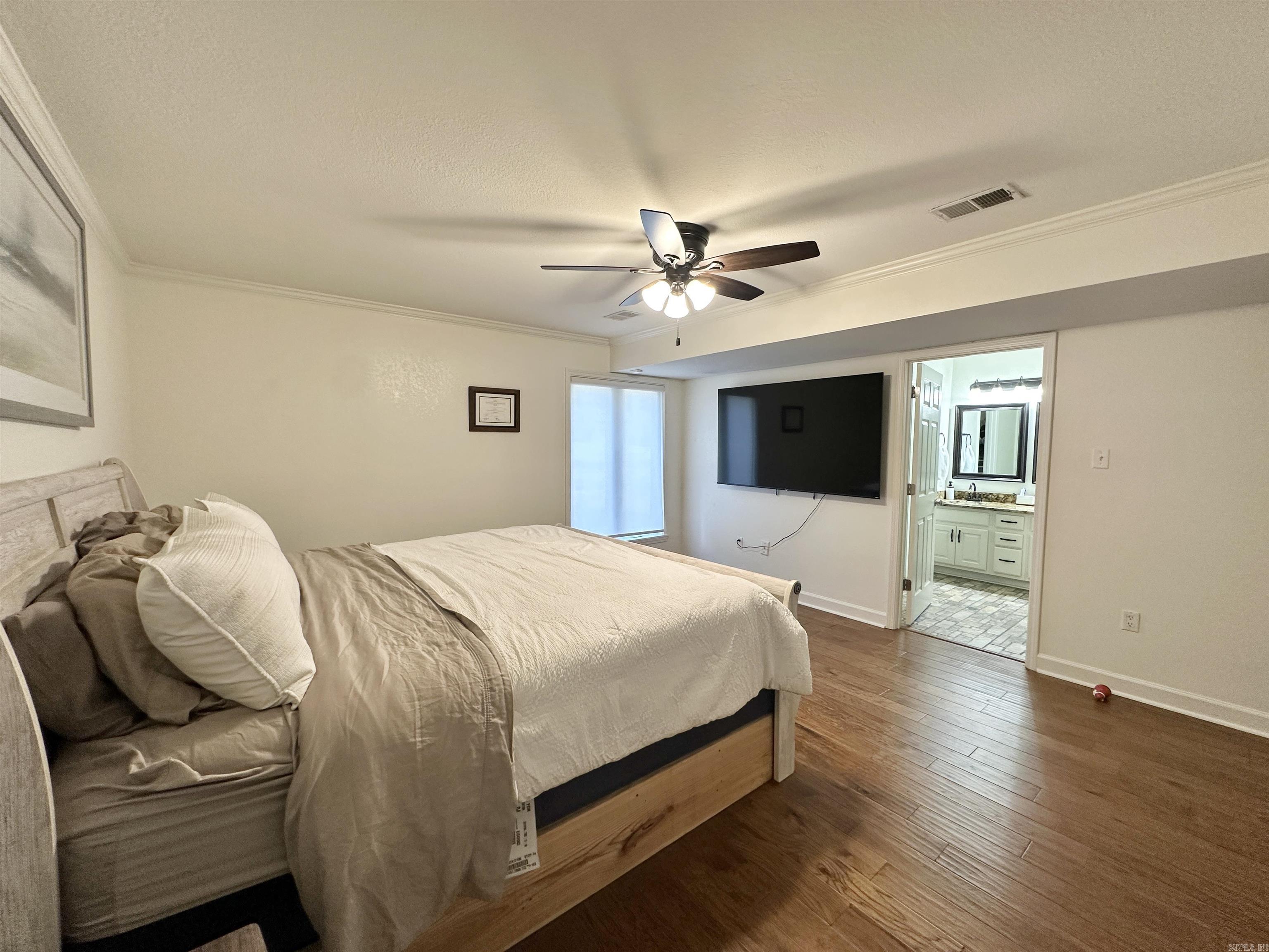 1408 Hillcrest Property Photo 12