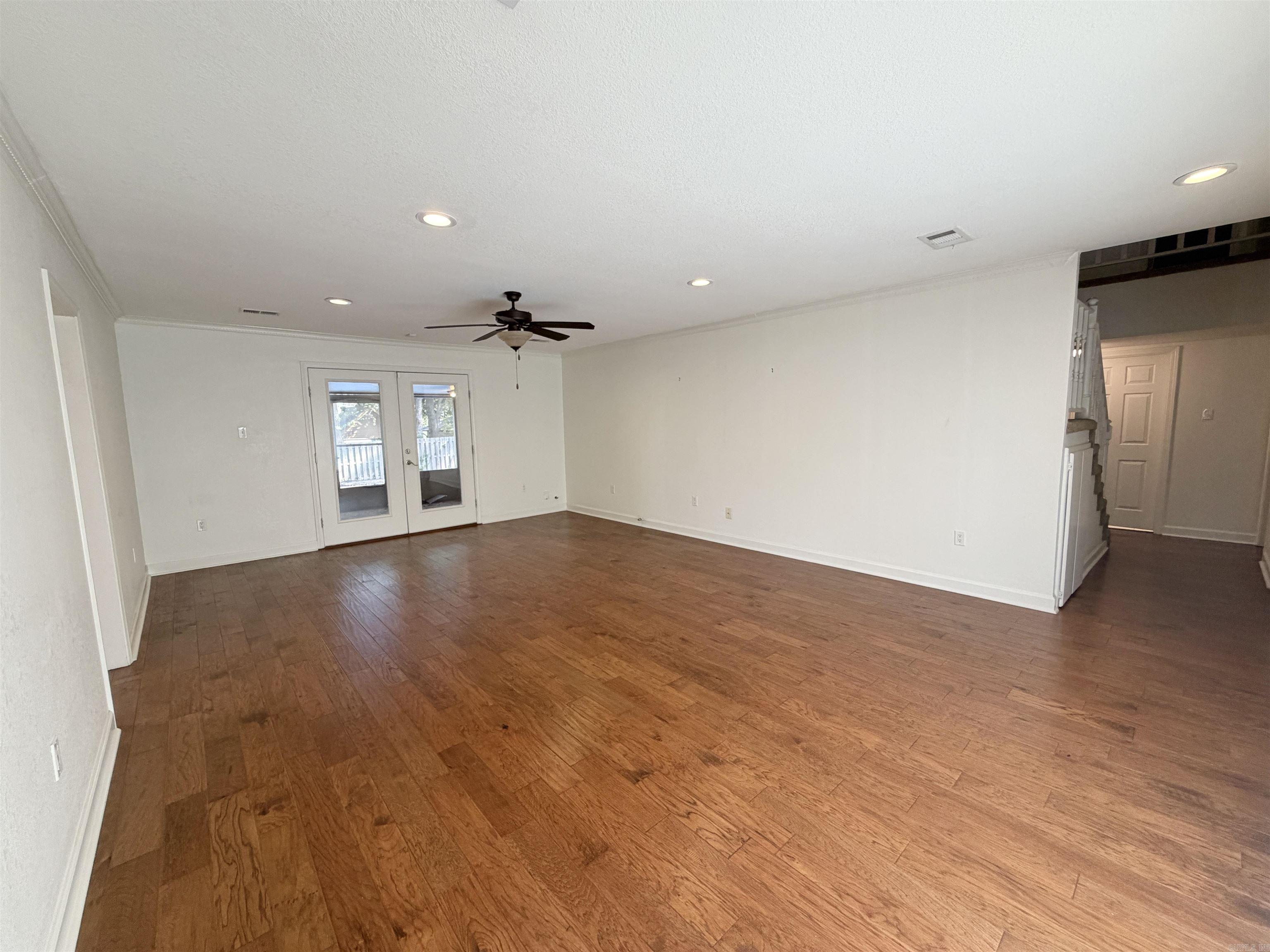 1408 Hillcrest Property Photo 14