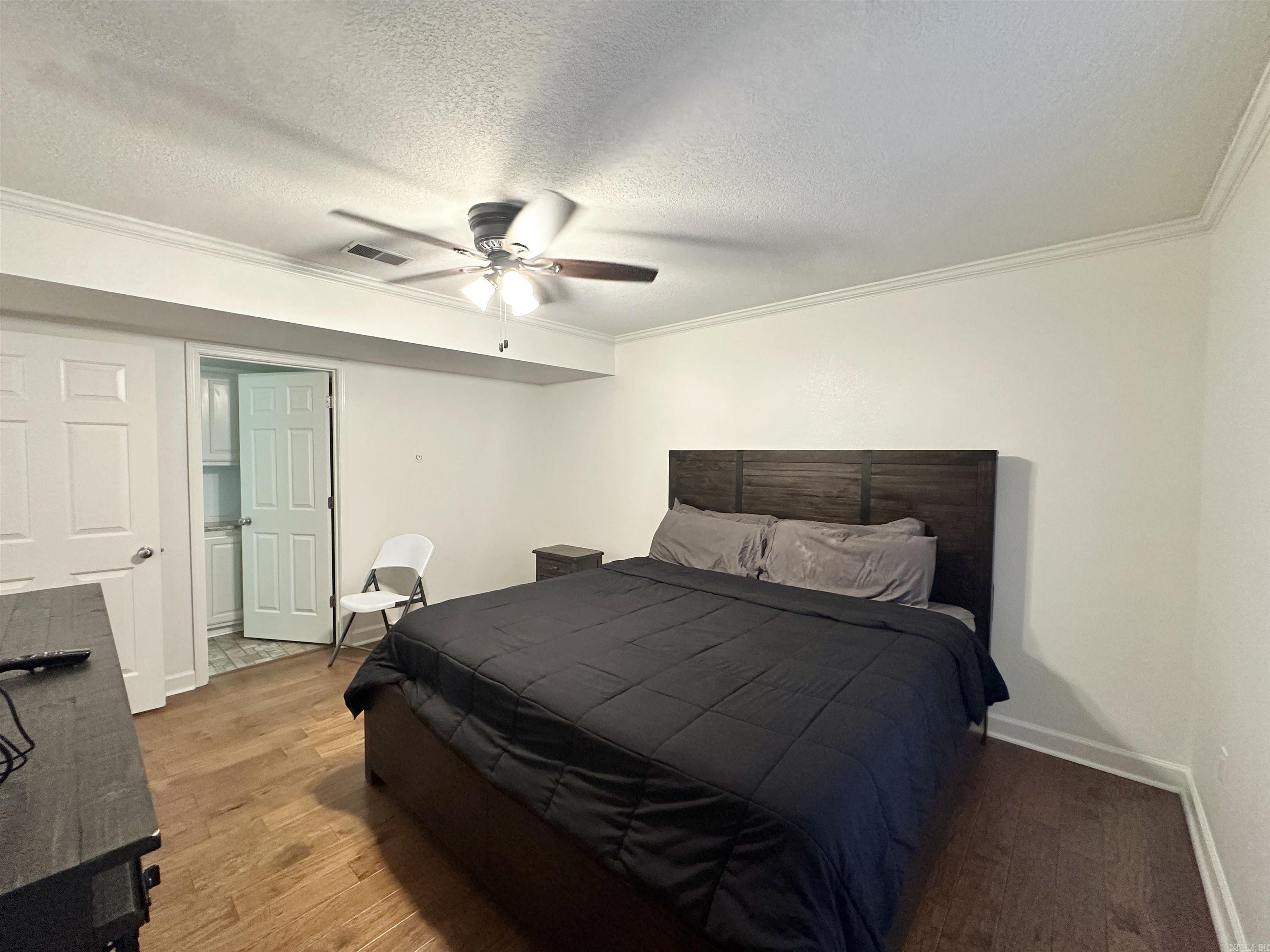 1408 Hillcrest Property Photo 15