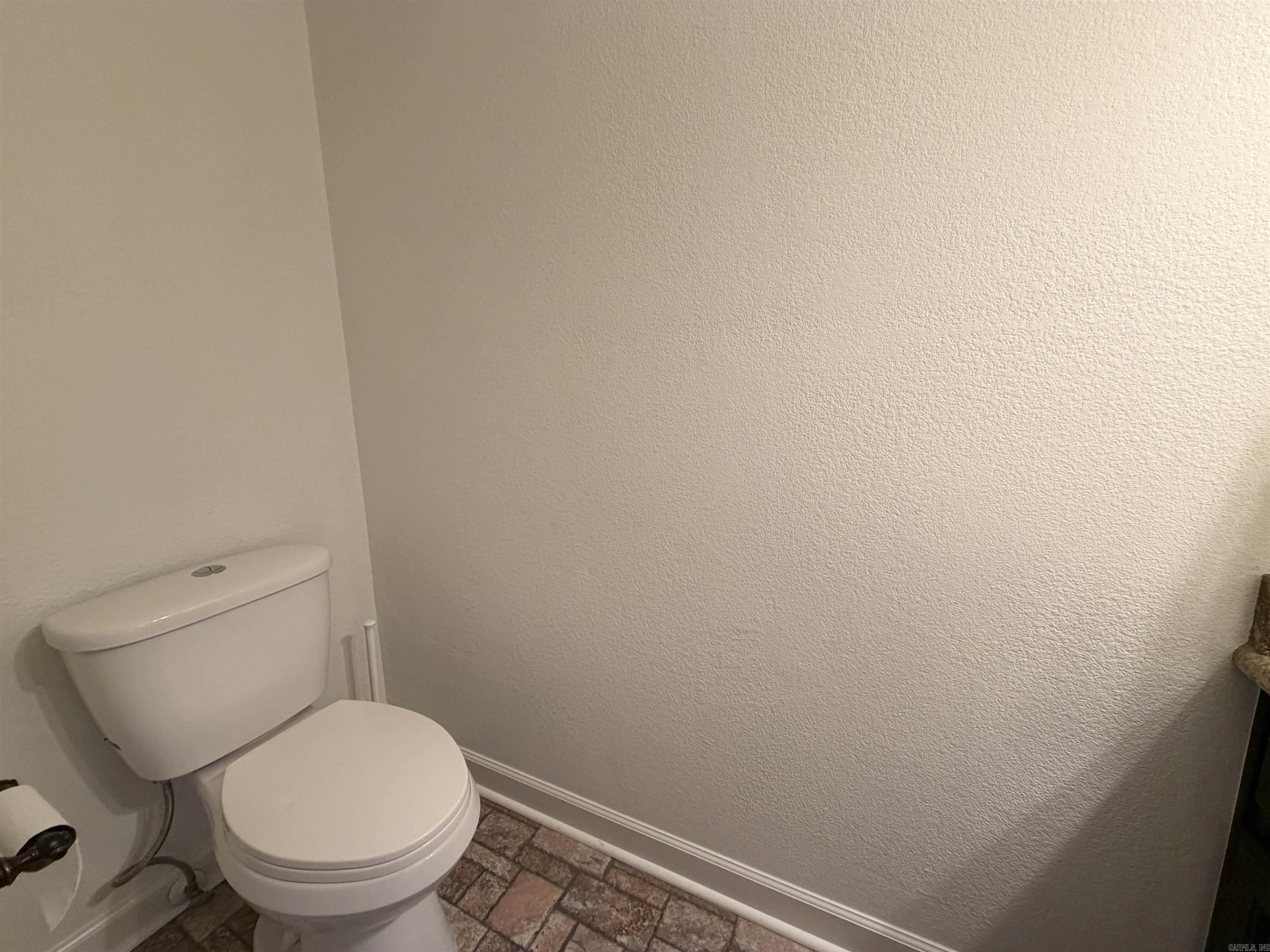 1408 Hillcrest Property Photo 16