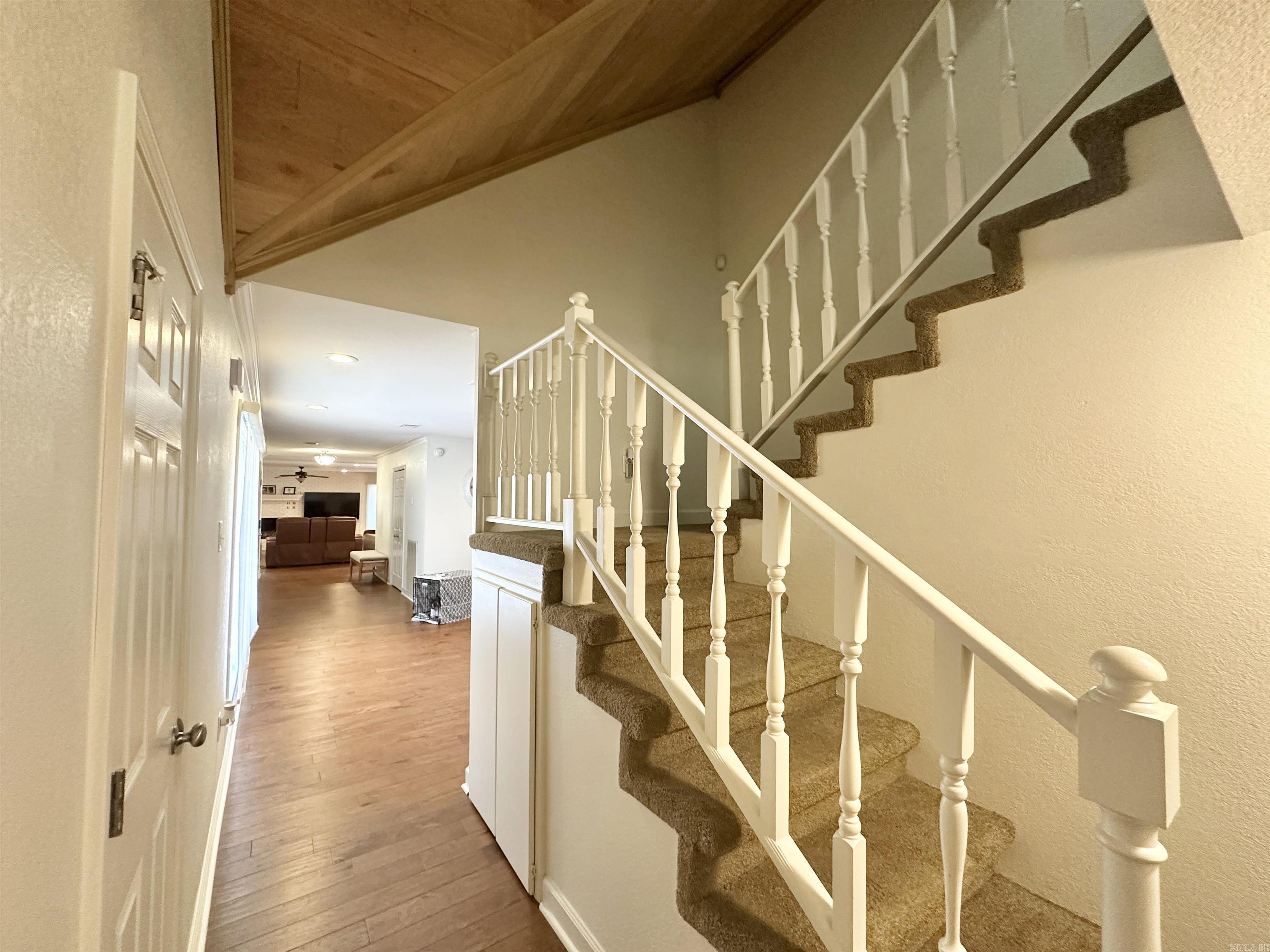 1408 Hillcrest Property Photo 18