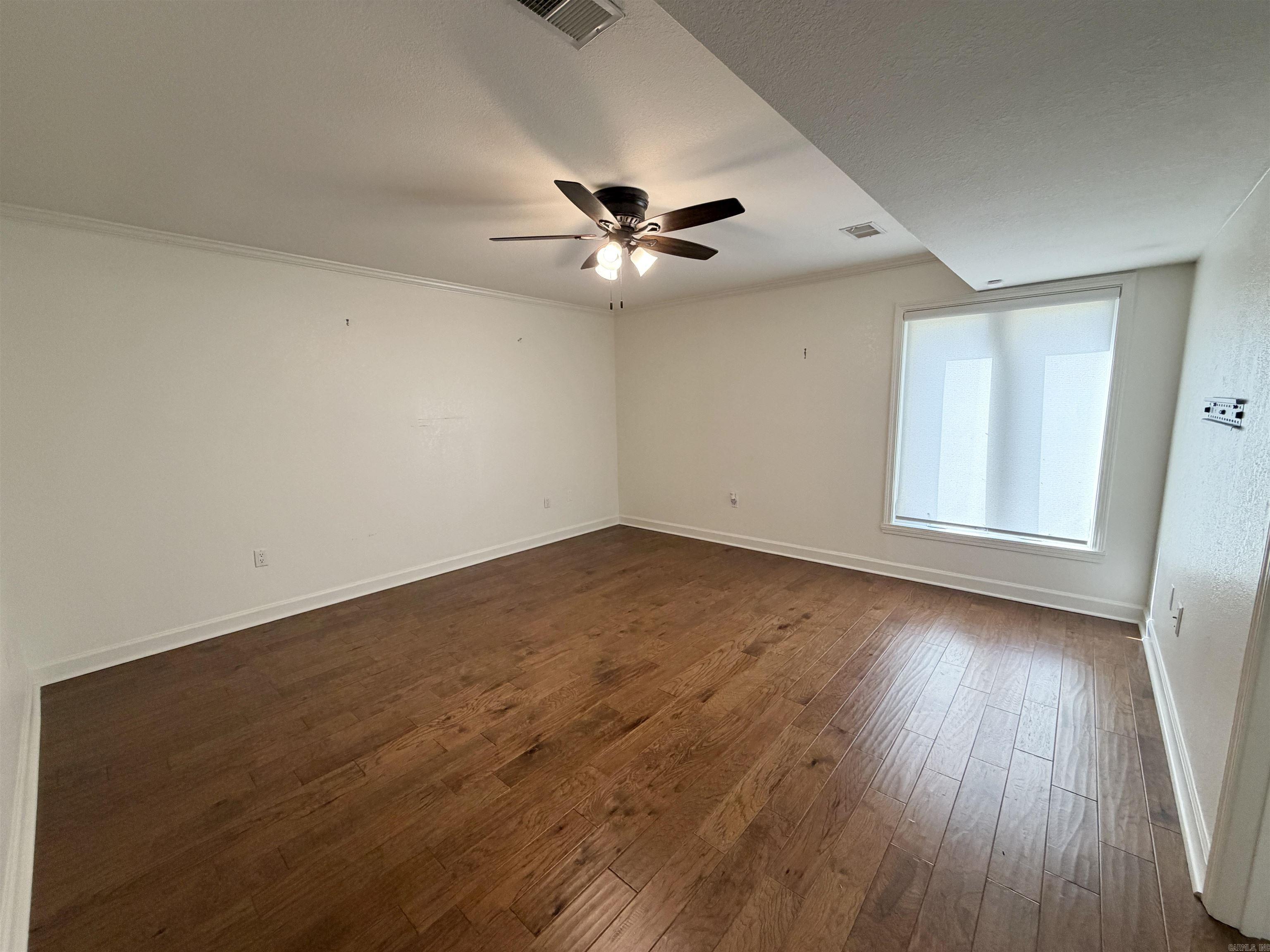 1408 Hillcrest Property Photo 18