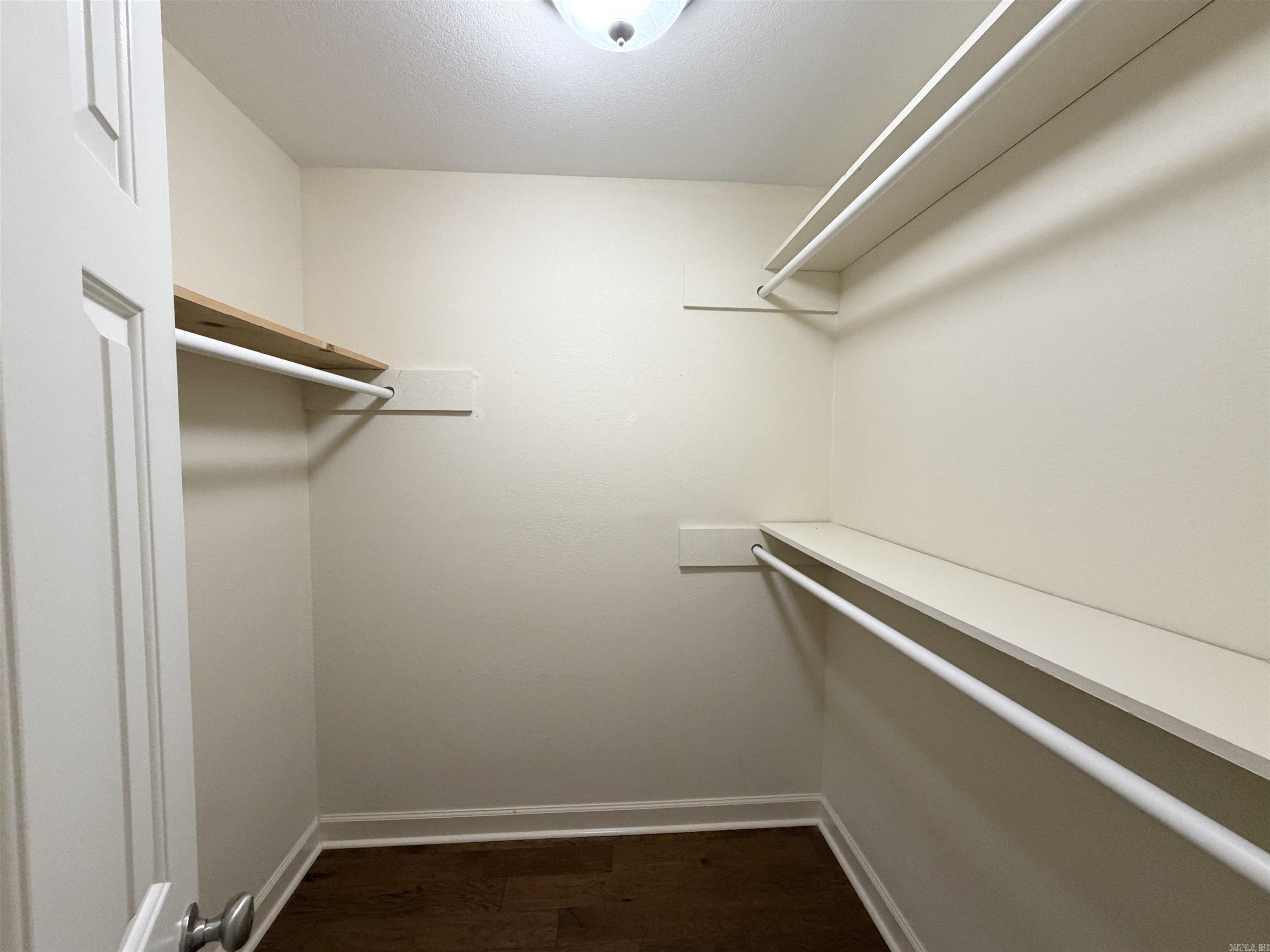 1408 Hillcrest Property Photo 22