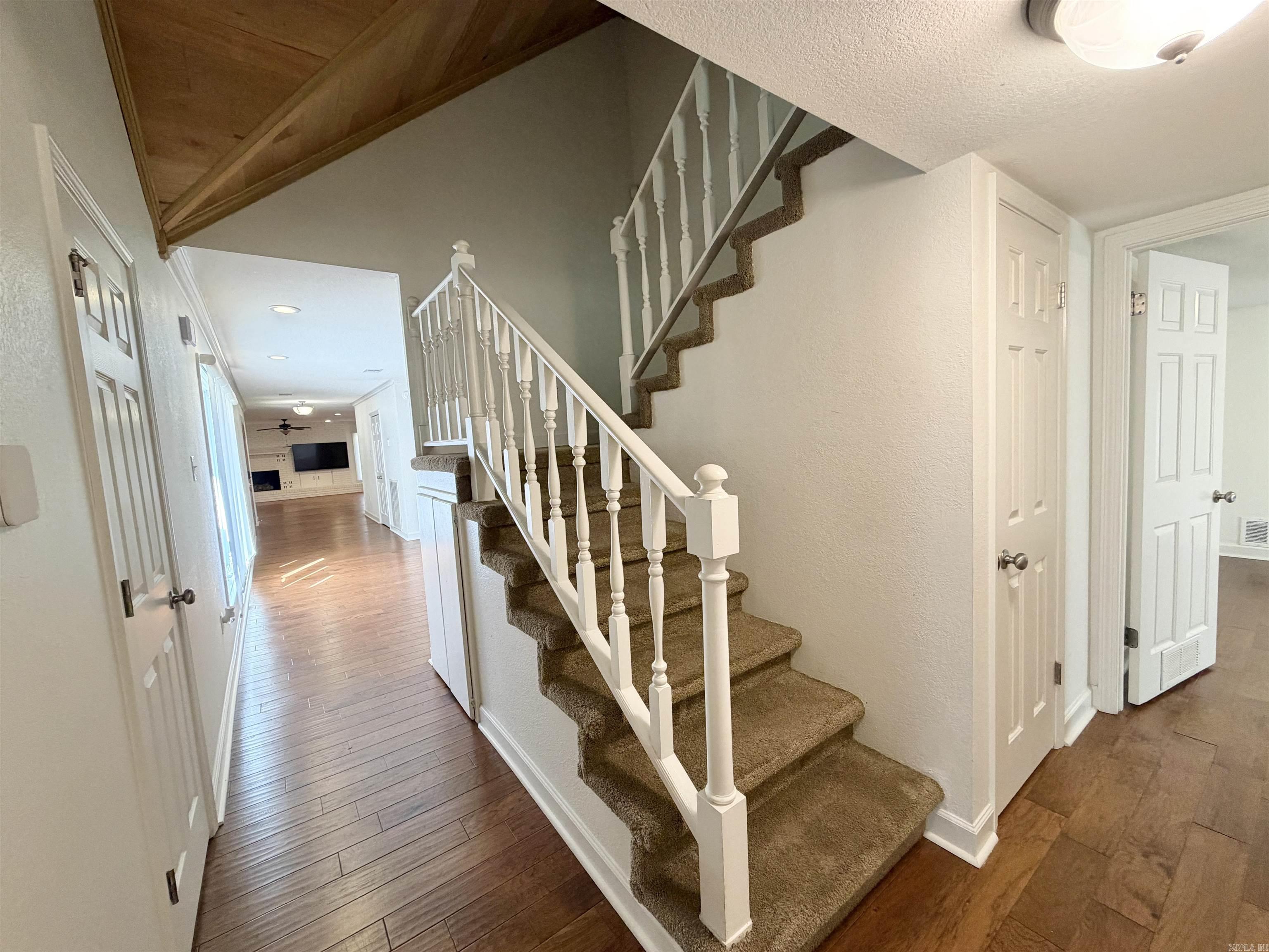1408 Hillcrest Property Photo 29