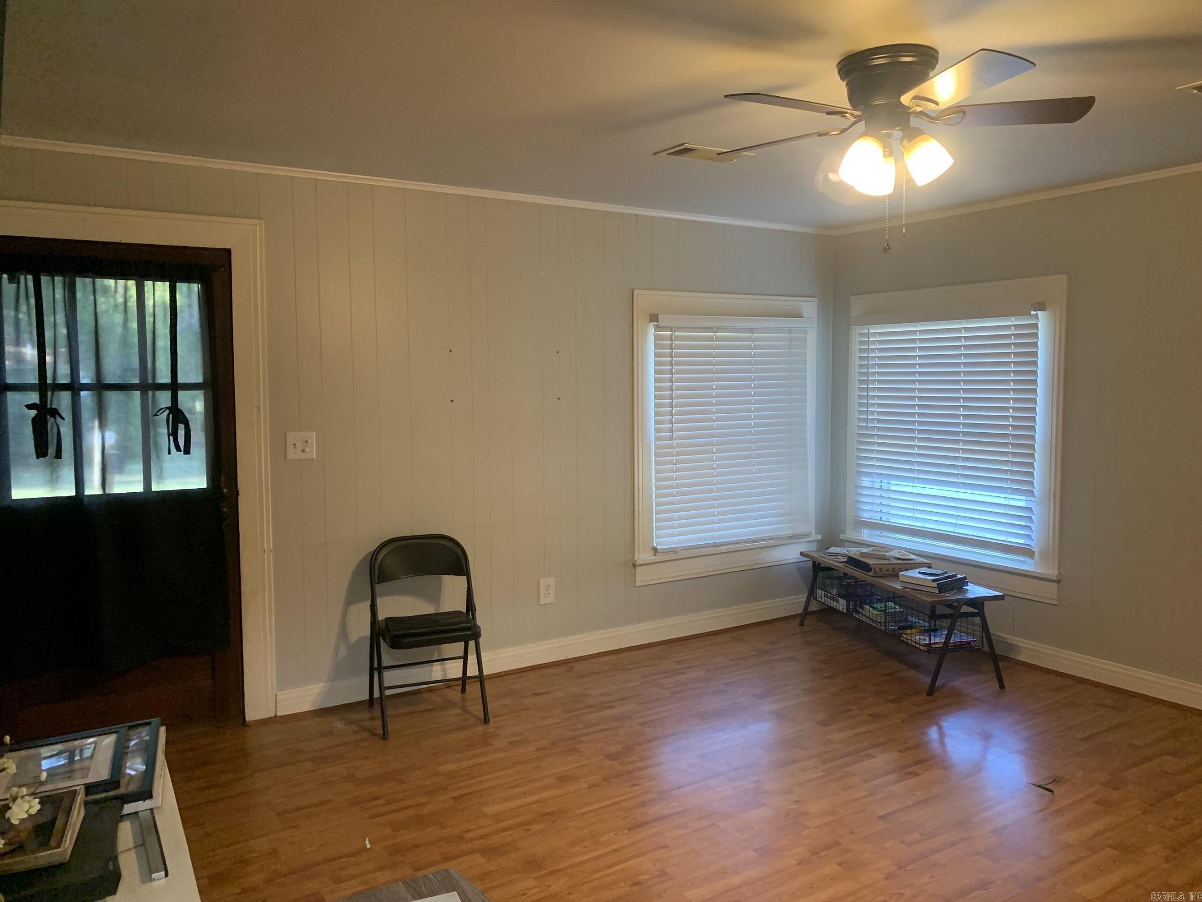 414 Leigh Street Property Photo 3