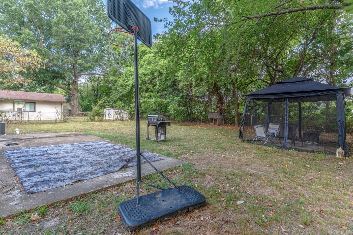 304 W Alpine St Property Photo 16