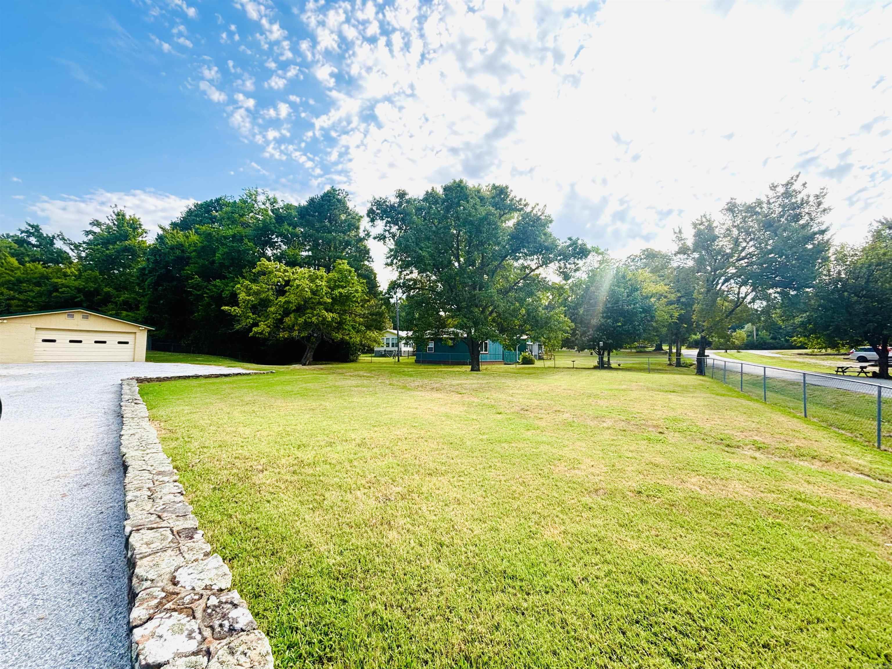 304 Evans Street Property Photo 40