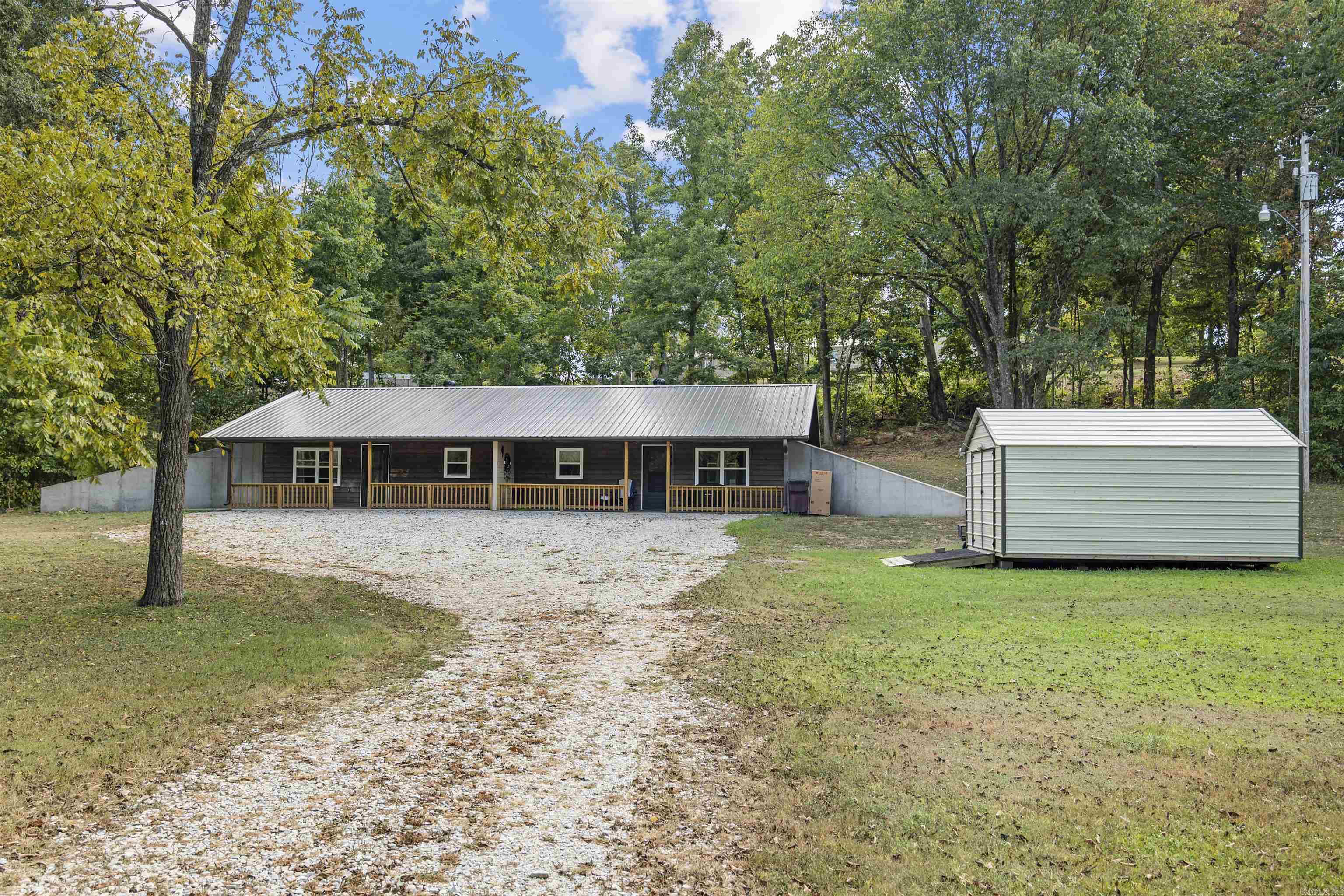 201 Murphy Street Property Photo 2