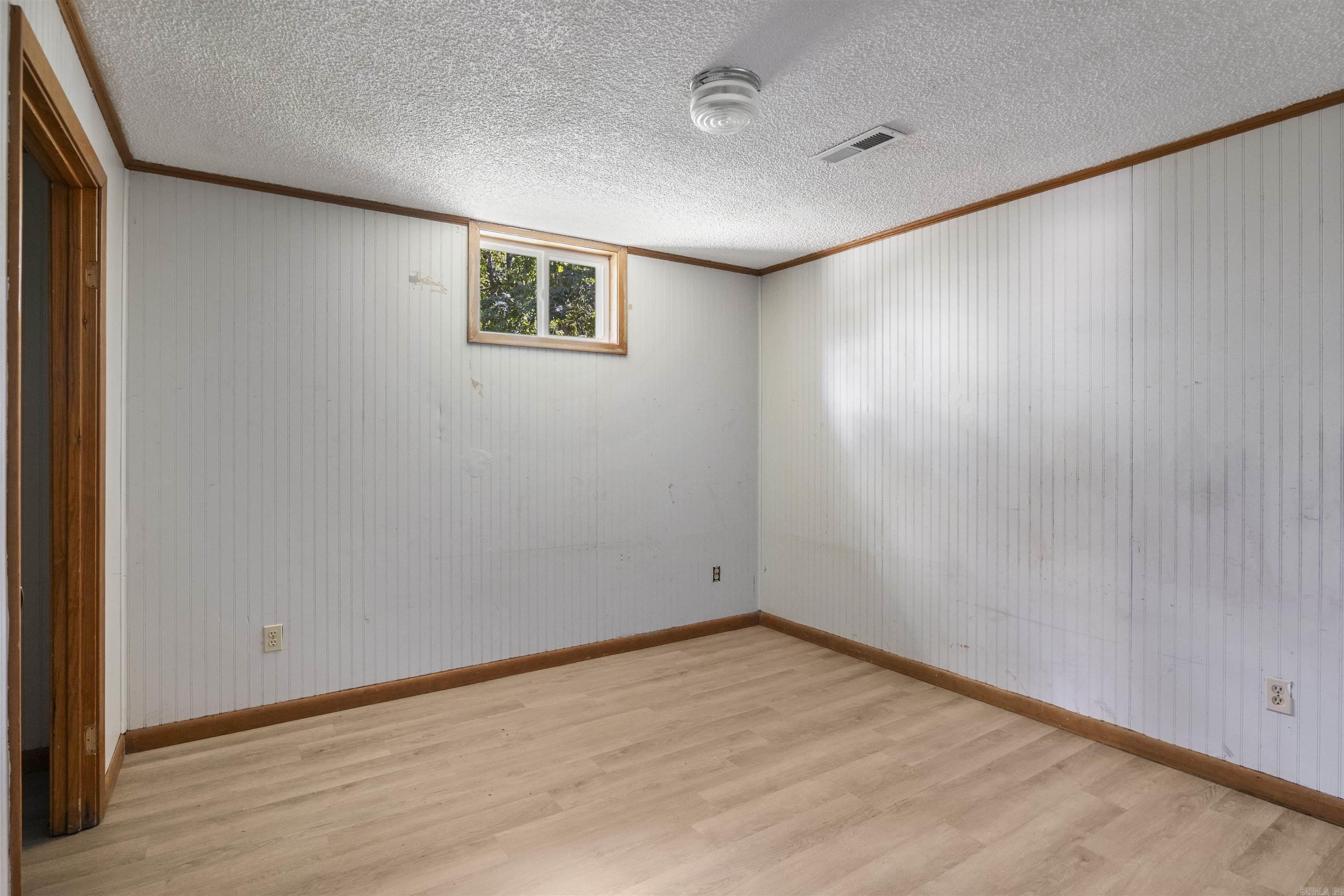 201 Murphy Street Property Photo 11