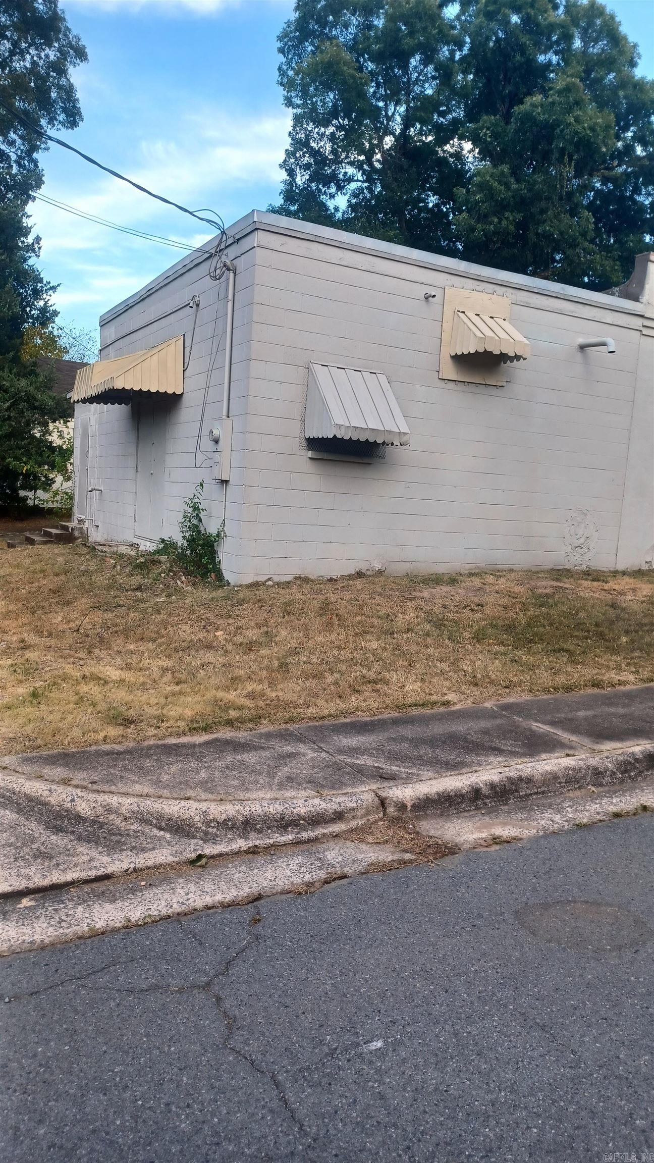 600 E 21st Street Property Photo 18