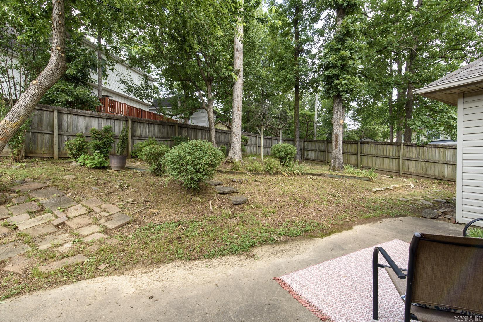 1907 Cherrybend Drive Property Photo 22