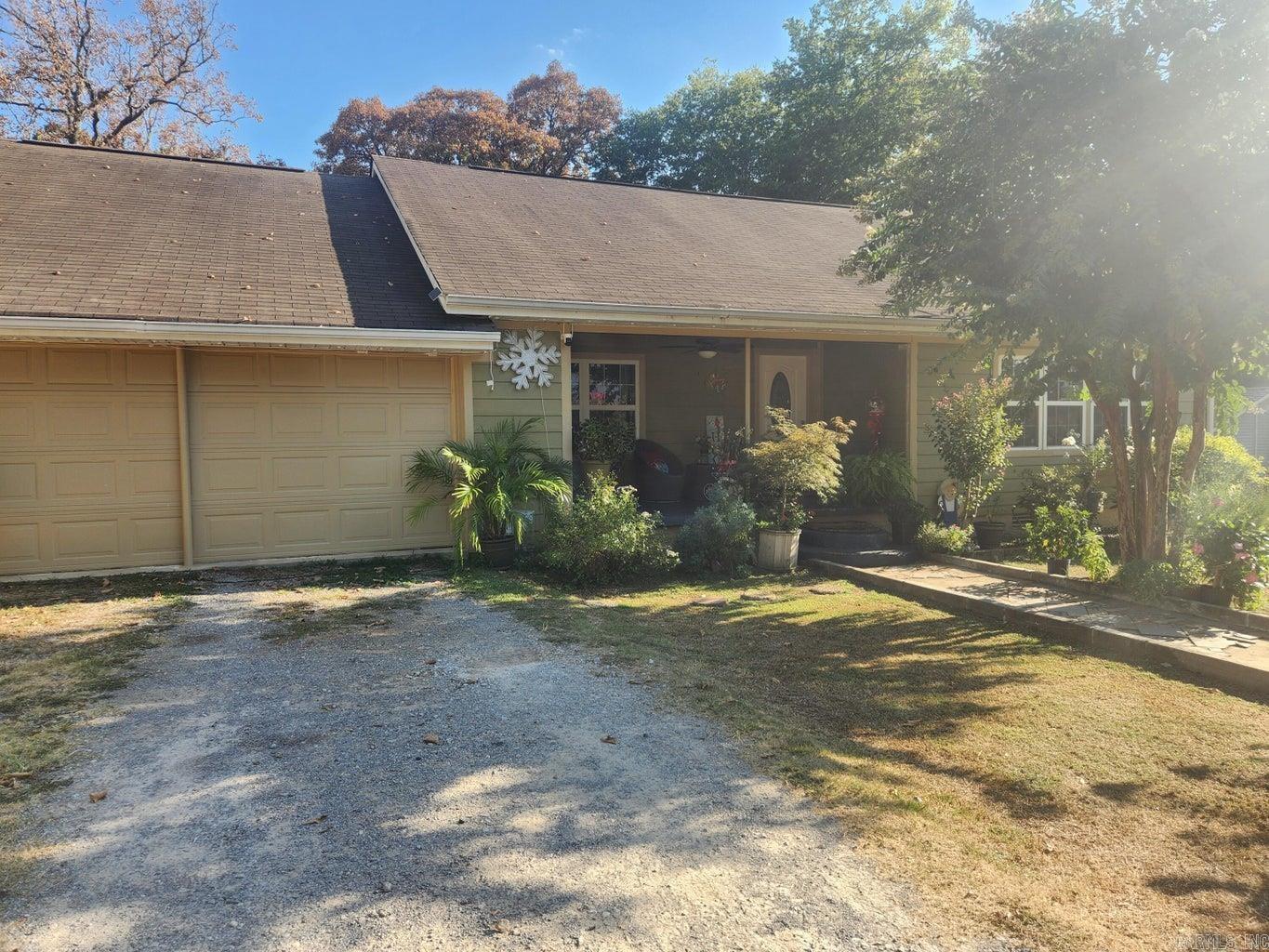 2240 Case Street Property Photo 2