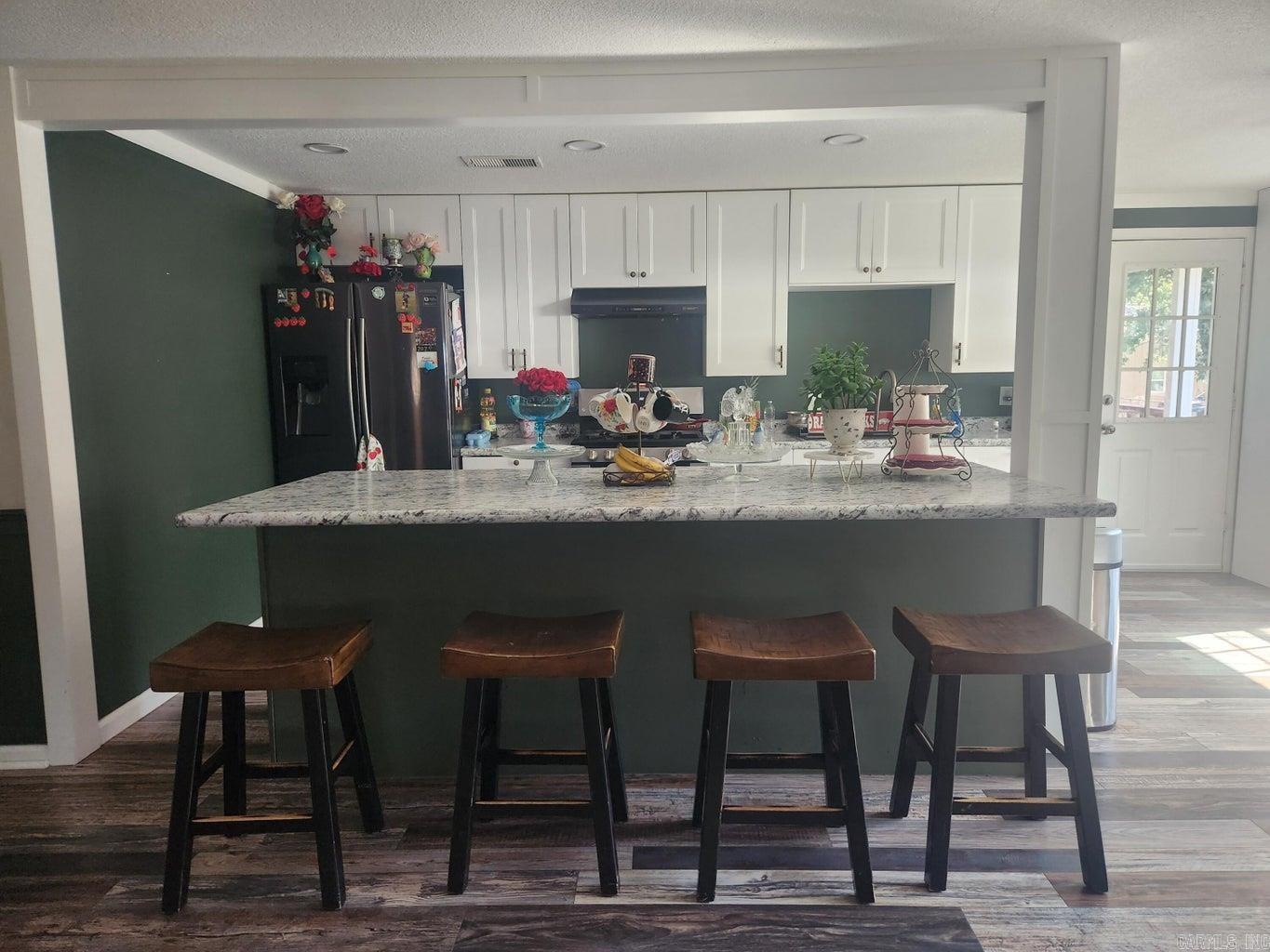 2240 Case Street Property Photo 8