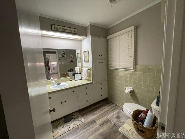 2017 Coker Hampton Street Property Photo 5
