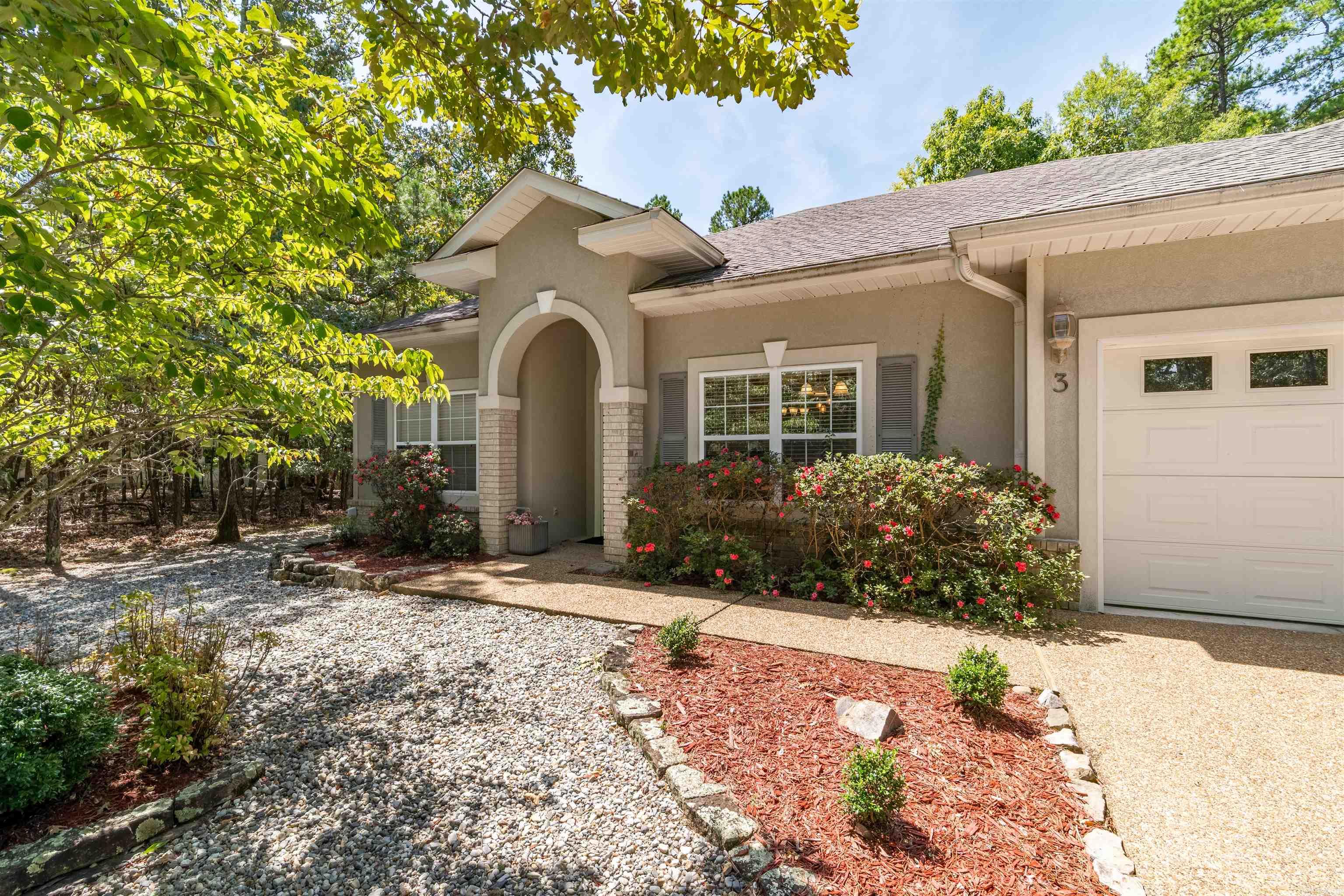 3 Jaguar Ln Property Photo 1