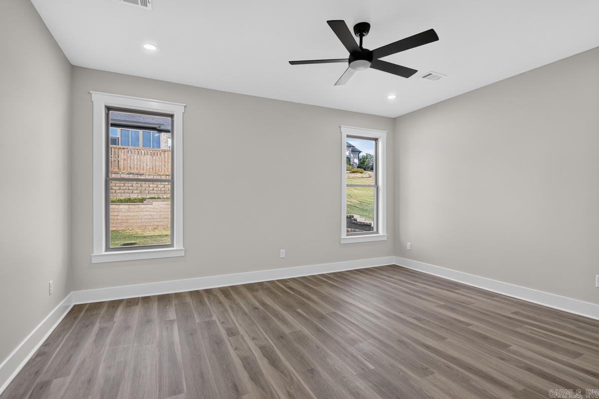 63 Oakbrooke Drive Property Photo 18