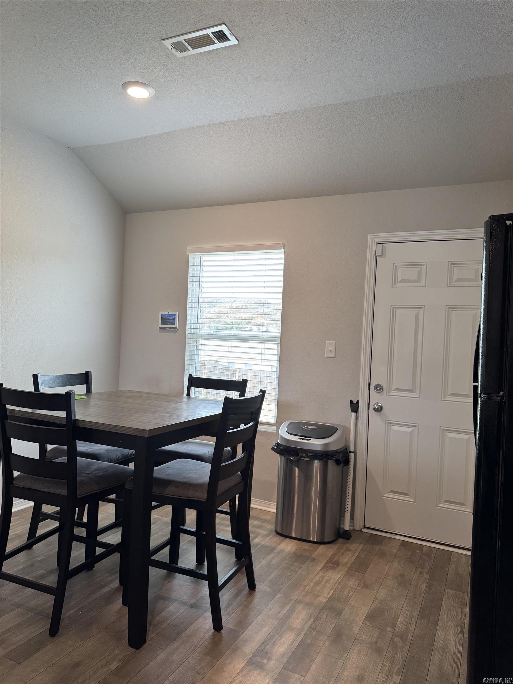 27 Sun Drenched Trail Property Photo 8