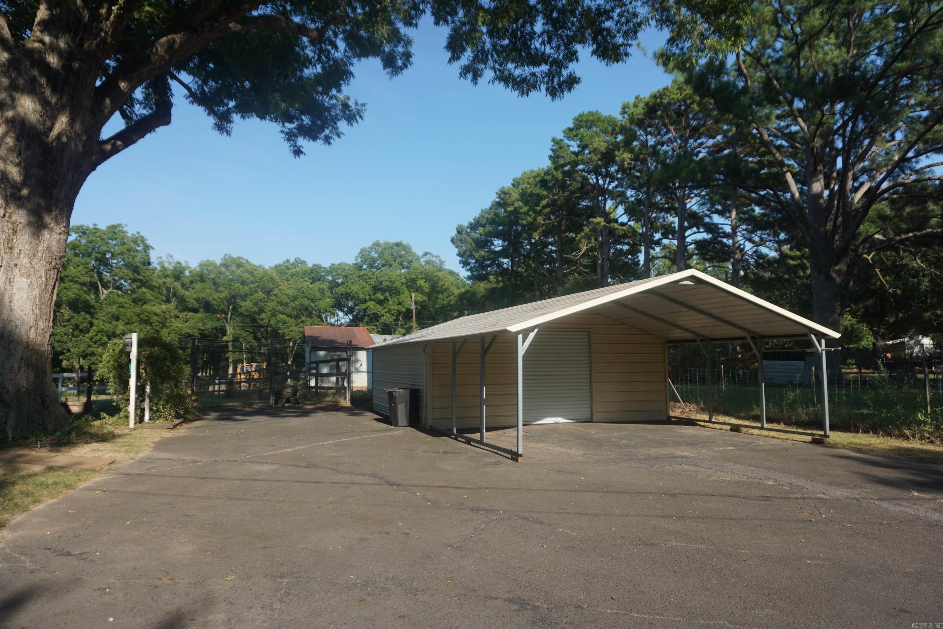 1416 Judson Ave Property Photo 35
