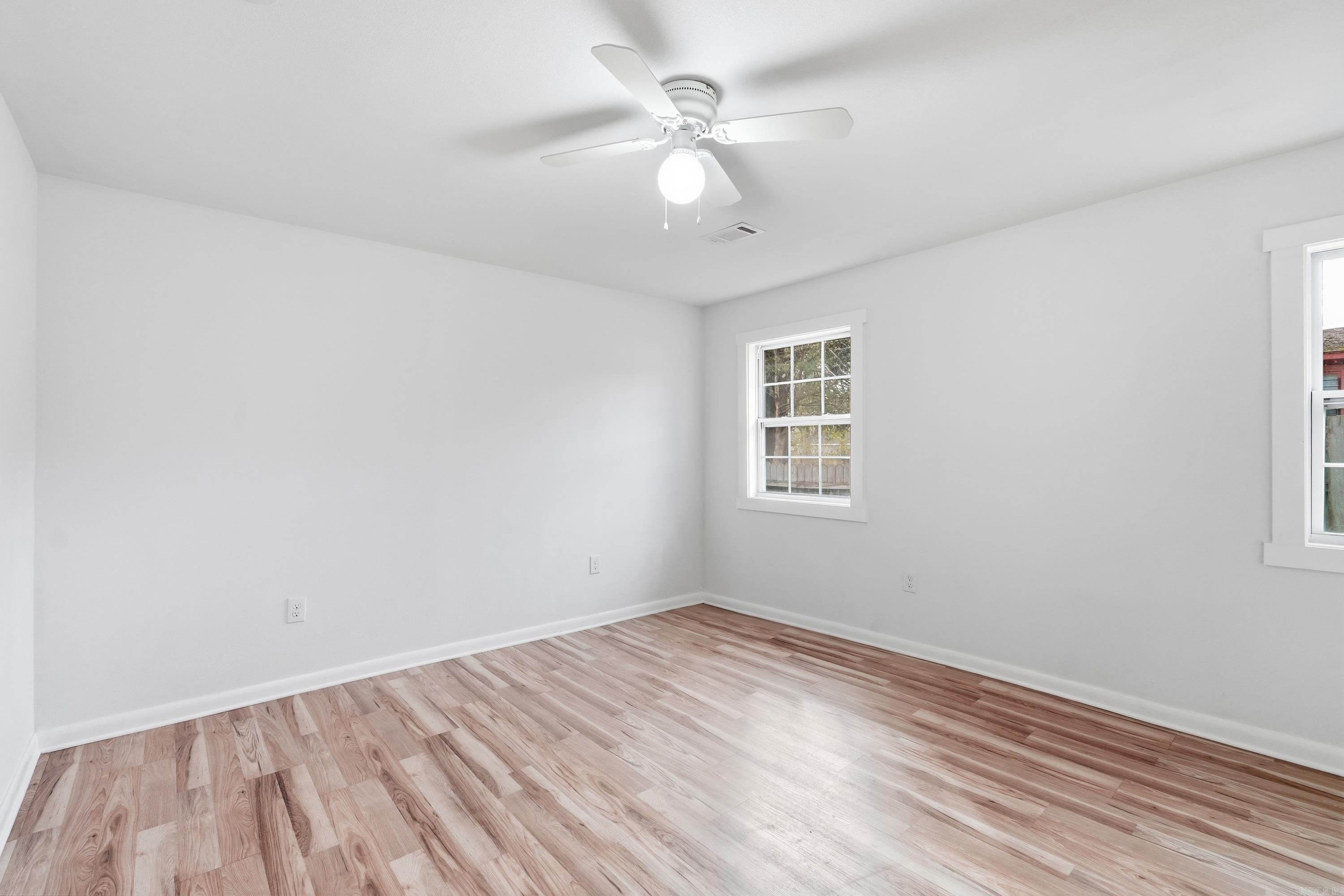 4522 W 21st Street Property Photo 10