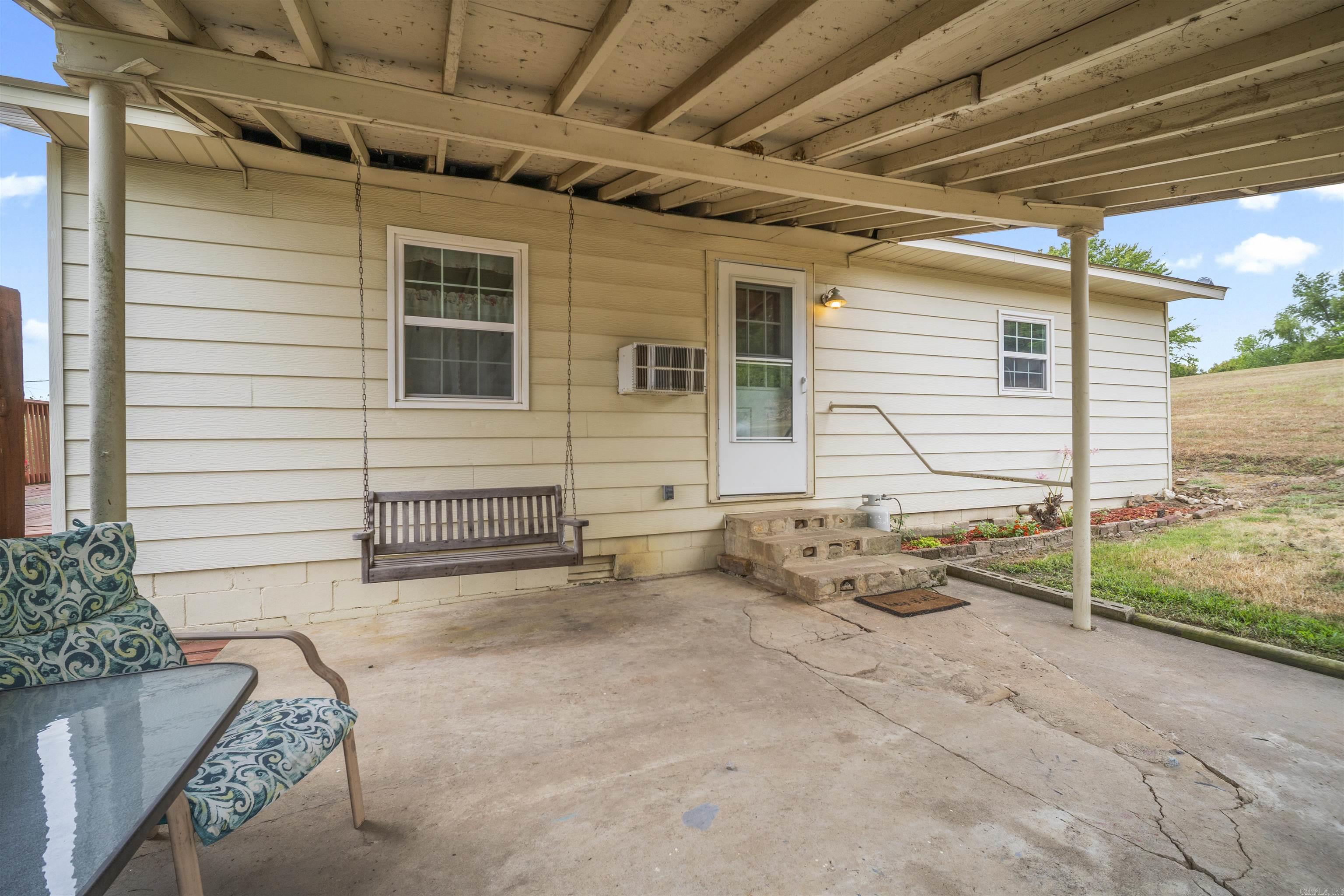 99 Sandtown Road Property Photo 10