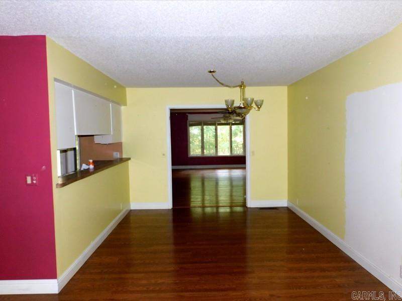 7 Banda Place Property Photo 8