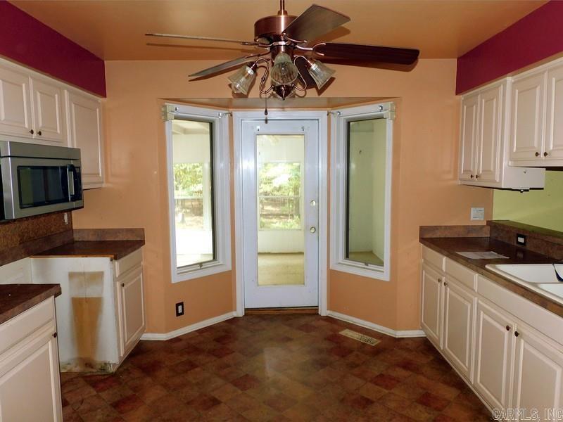 7 Banda Place Property Photo 12