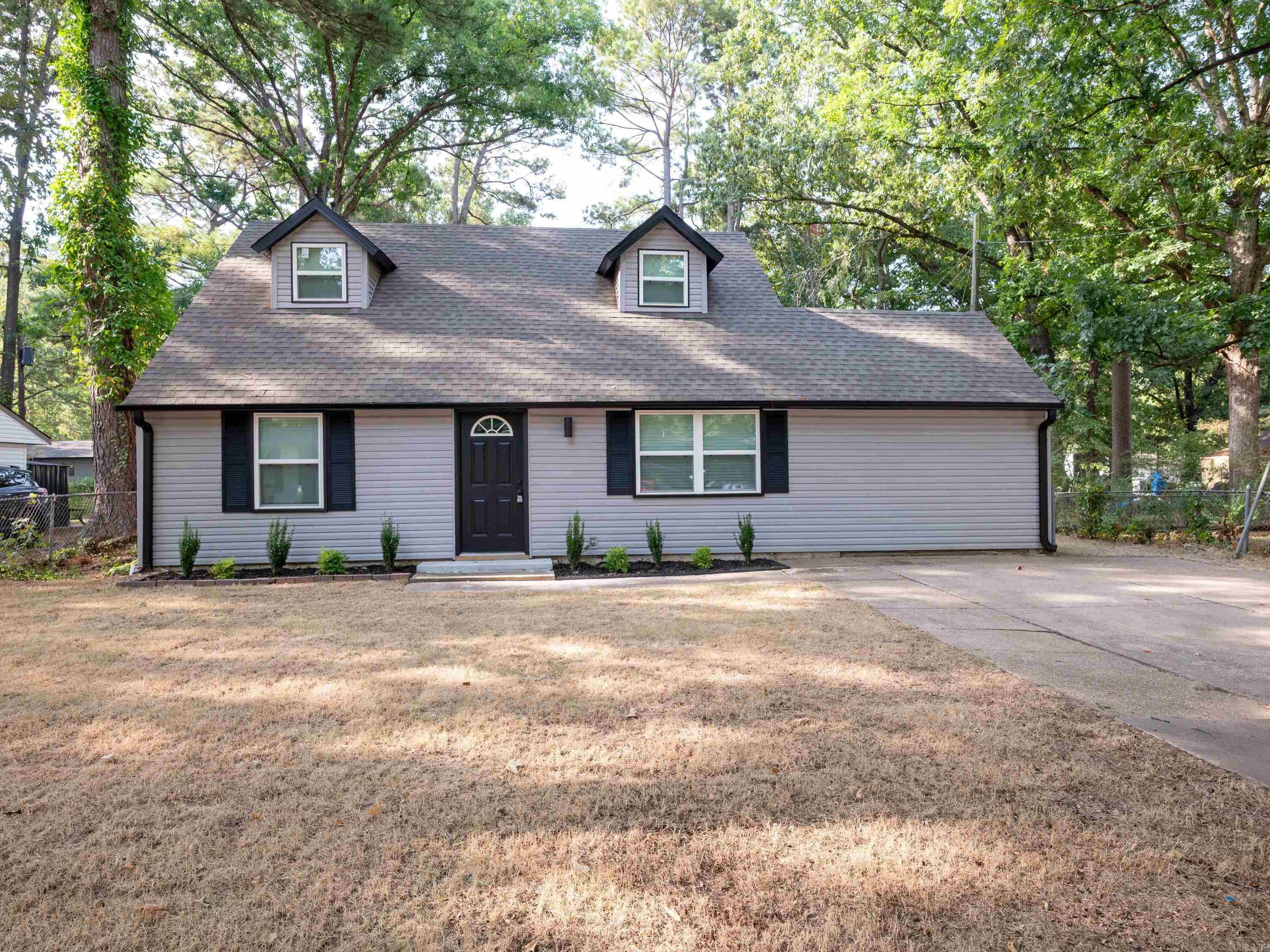 7901 Nolen Drive Property Photo 2