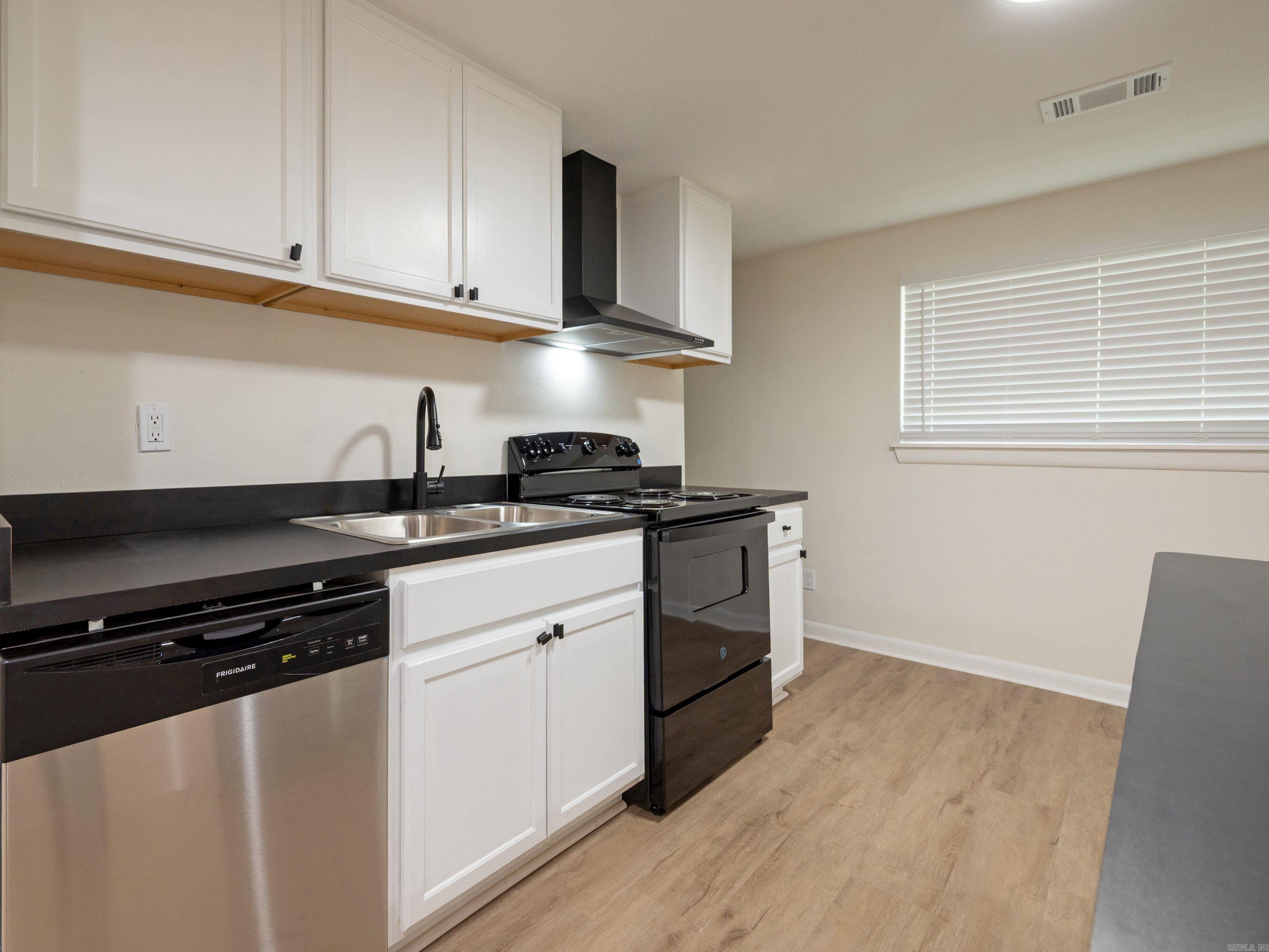 7901 Nolen Drive Property Photo 16