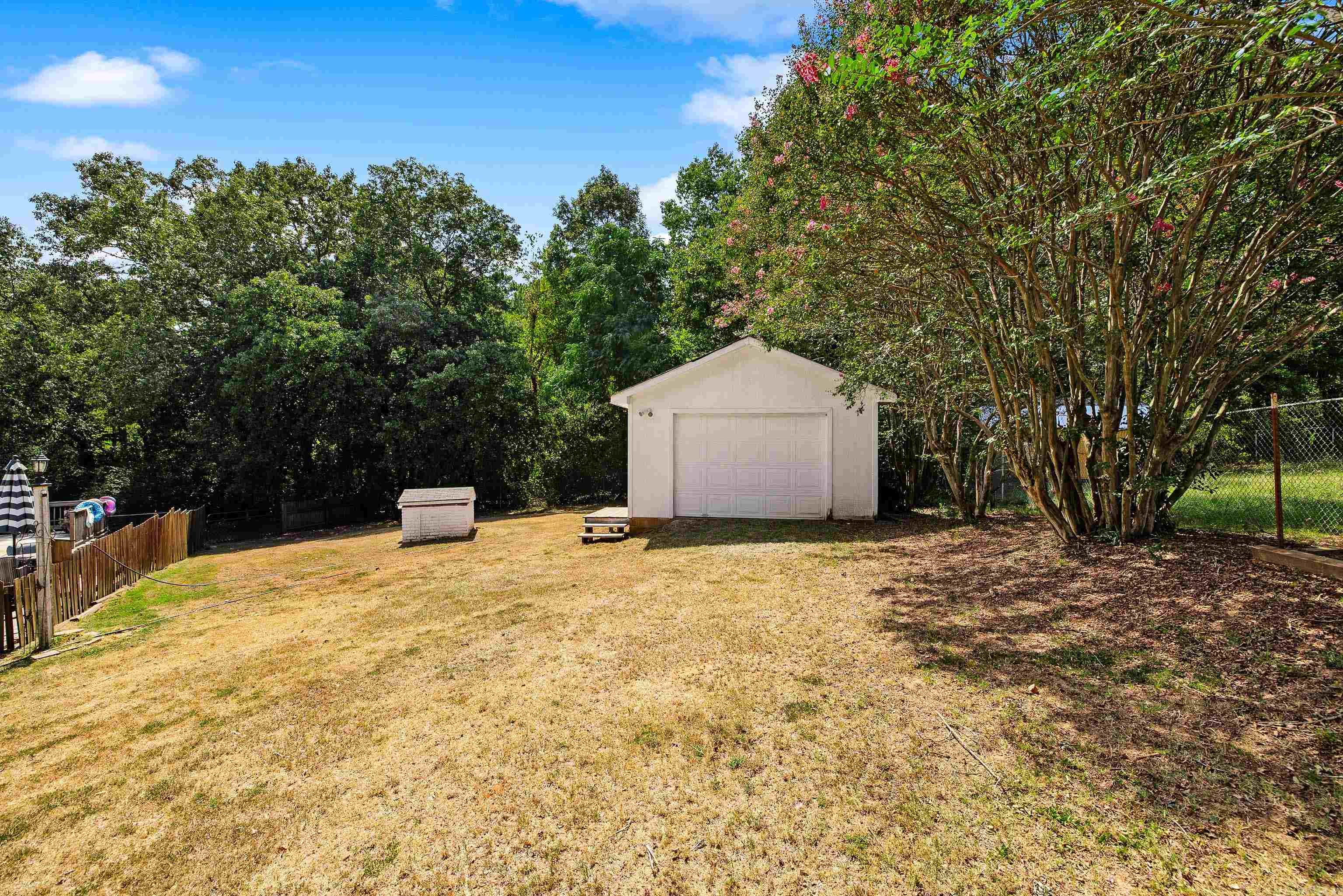 20105 Forrester Lane Property Photo 34