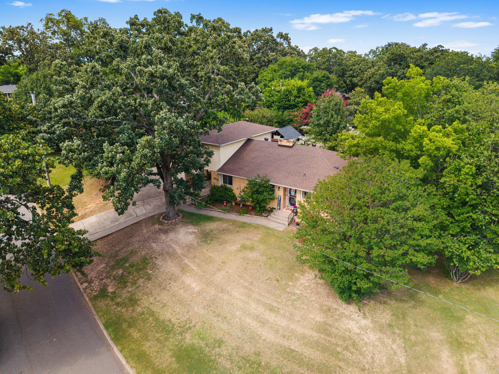 1325 Skyline Drive Property Photo 38