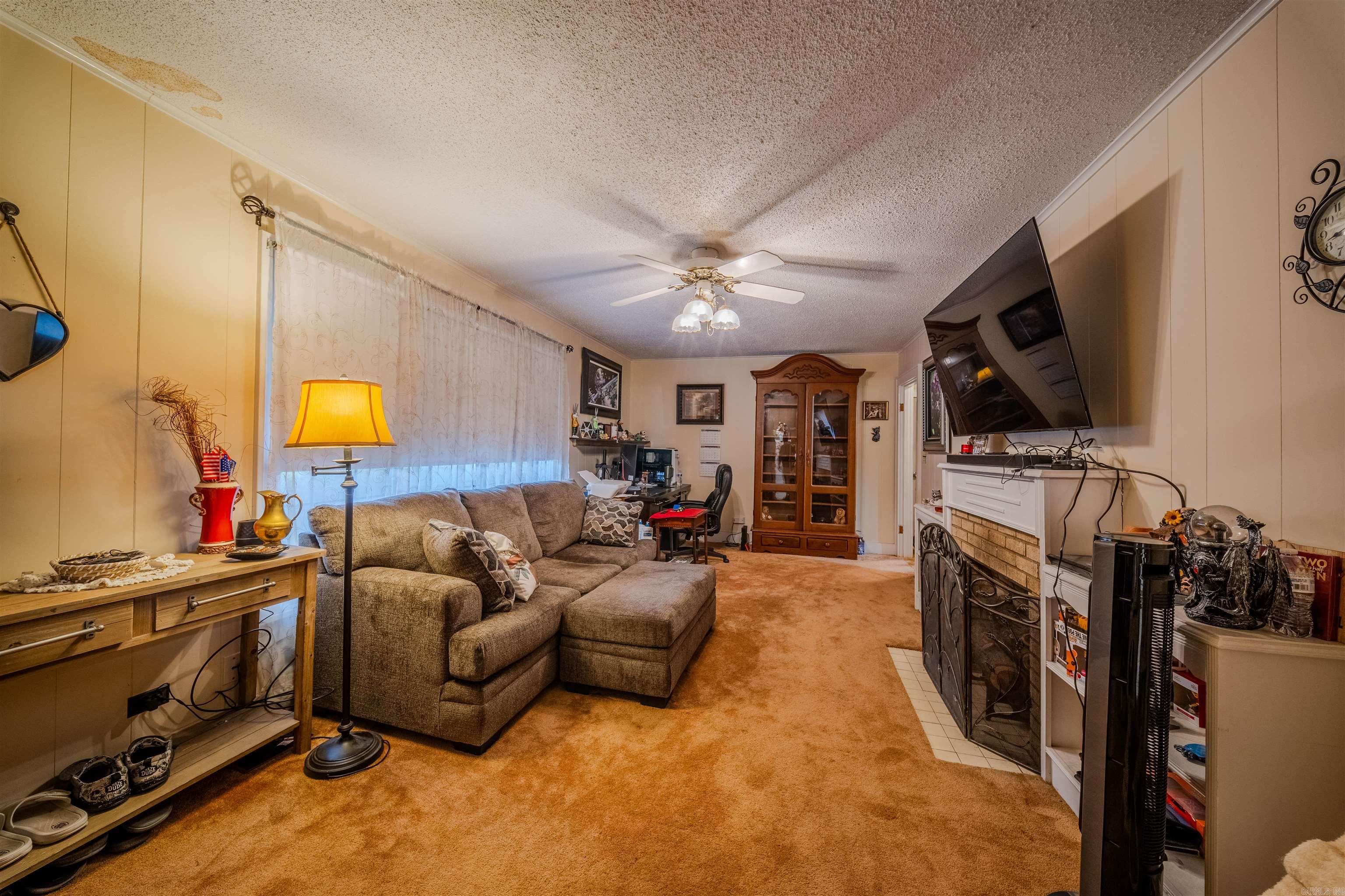 2742 Evergreen Avenue Property Photo 7