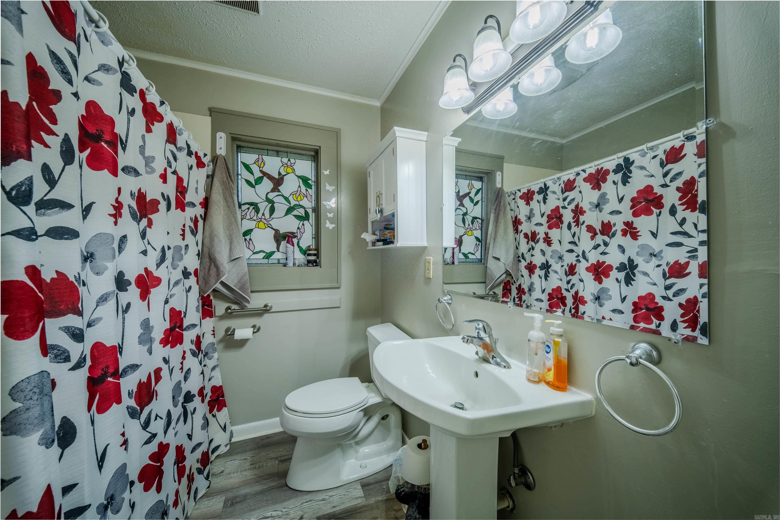 2742 Evergreen Avenue Property Photo 18