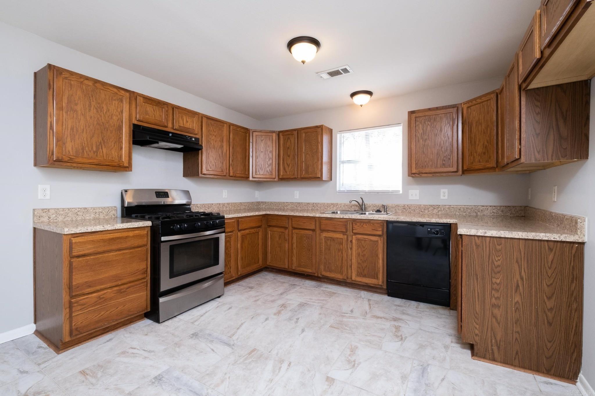 10 Yaqui Place Property Photo 10